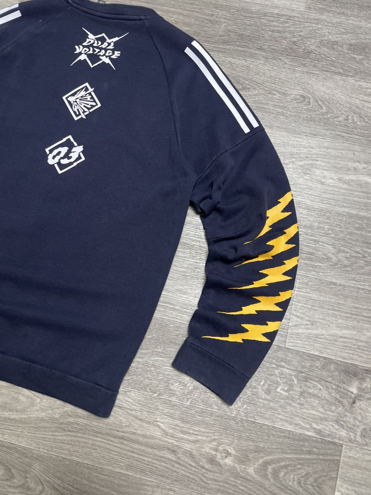 Adidas Adidas Mad Speed Graphic Print Sweatshirt Y2K Size US S / EU 44-46 / 1 - 20 Thumbnail