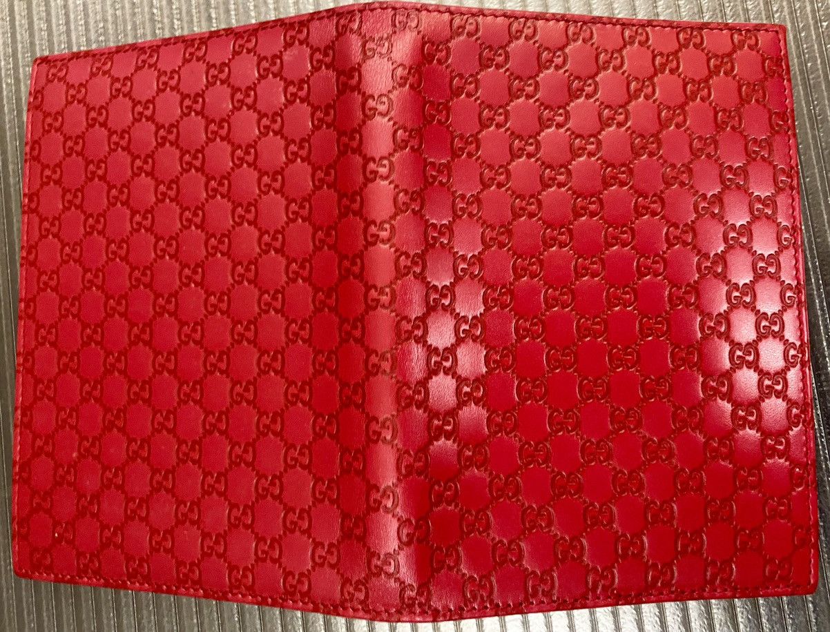 Gucci Gucci 🇮🇹 berry red microgucci GG leather porta quaderno NEW Size ONE SIZE - 7 Thumbnail