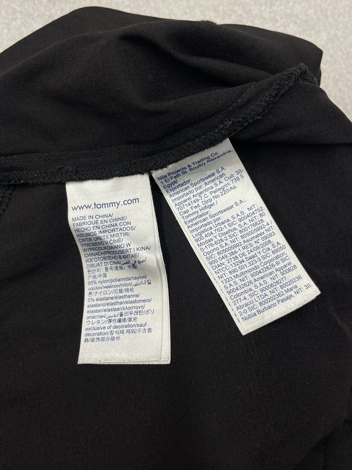 Tommy Hilfiger × Vintage Mens Tommy Hilfiger Tech Pants Black Stretch Size S Size US 30 / EU 46 - 14 Thumbnail