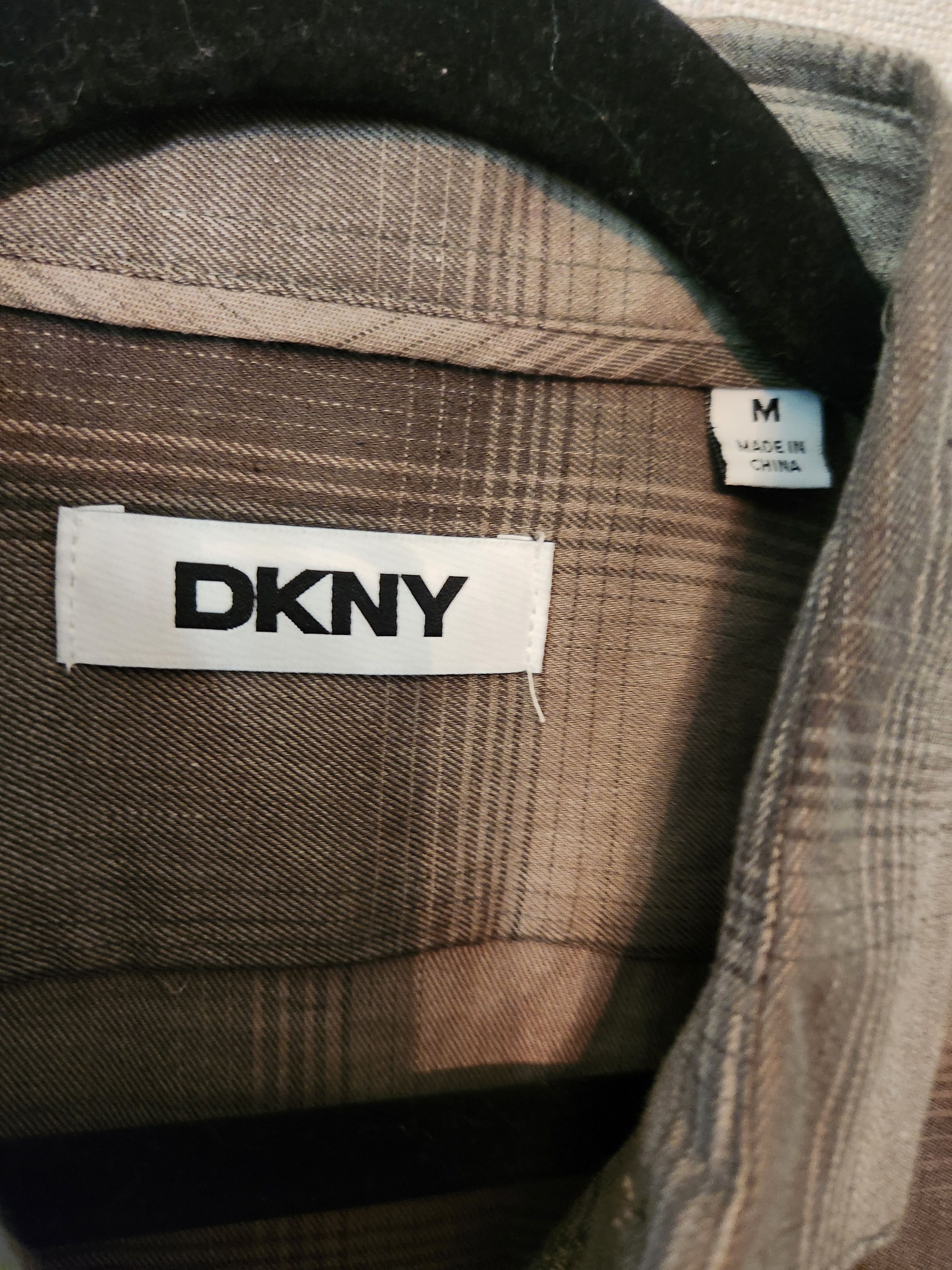 DKNY NWT Men's Cotton Blend Plaid Button Front Shirt Size US M / EU 48-50 / 2 - 3 Thumbnail