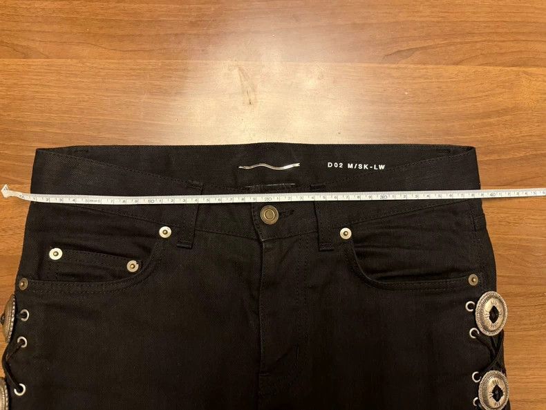 Saint Laurent Paris Saint Laurent Paris 15ss copper coin jeans-2507 Size US 28 / EU 44 - 5 Thumbnail