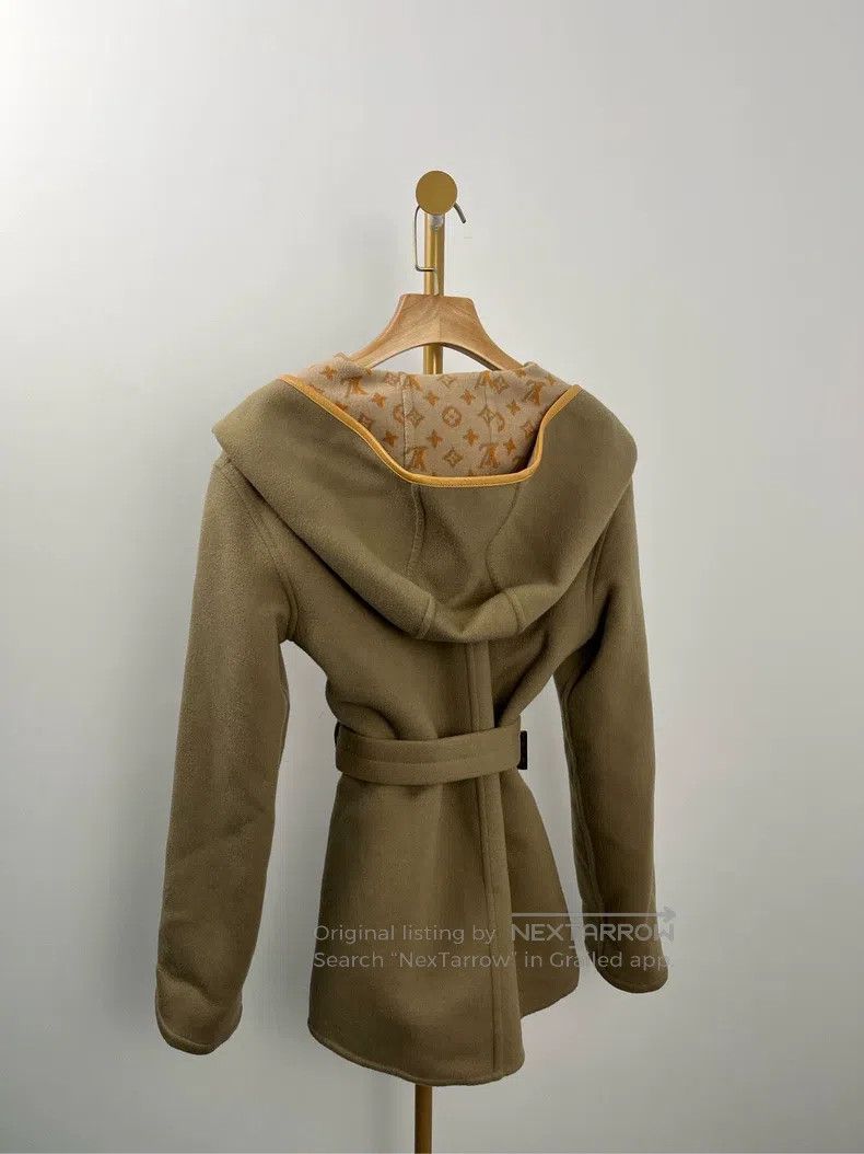 Louis Vuitton Louis Vuitton Hooded wool coat with full print of old flow Size XXS / US 00 / IT 34 - 2 Thumbnail
