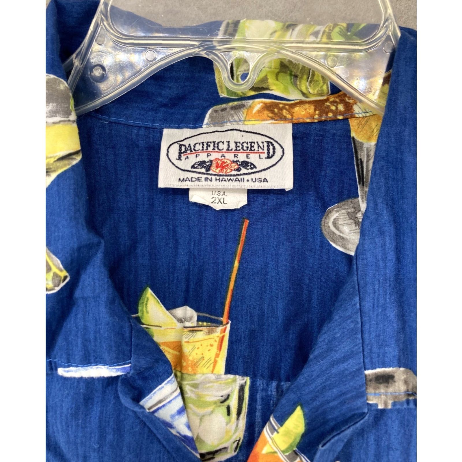 Vintage Vintage Legend Hawaiian Shirt Men 2XL Short Sleeve Blue Cocktails Summer Vacation Size US 39 - 3 Thumbnail