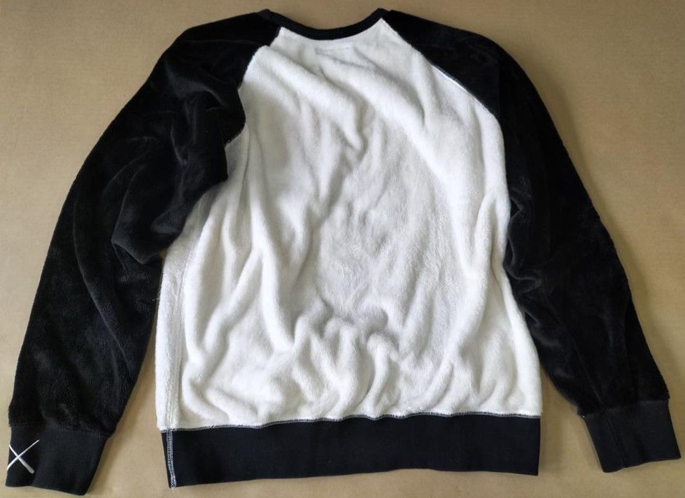 Kaws KAWS ORIGINAL FAKE PANDA FAUX FUR RAGLAN SWEATSHIRT SZ 4 Size US XL / EU 56 / 4 - 13 Thumbnail