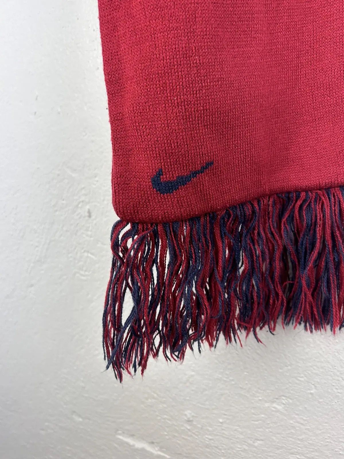 Nike Vintage Nike FCB Barca Soccer Football Fanwear Scarf Muffler Size ONE SIZE - 5 Thumbnail