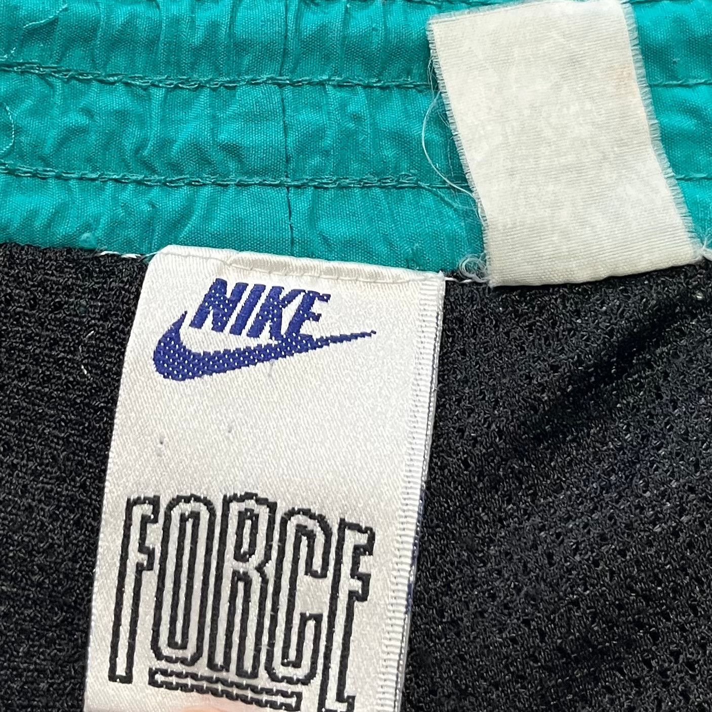 Nike Vintage 90s Nike Force Black w/ Turquoise Trackpants Large Size US 30 / EU 46 - 4 Thumbnail