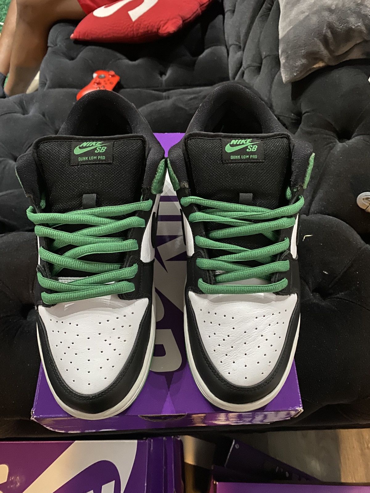 Nike Nike SB Dunk Low Green Black Toe BQ6817-302 Men SZ 12 Used Size US 12 / EU 45 - 3 Thumbnail