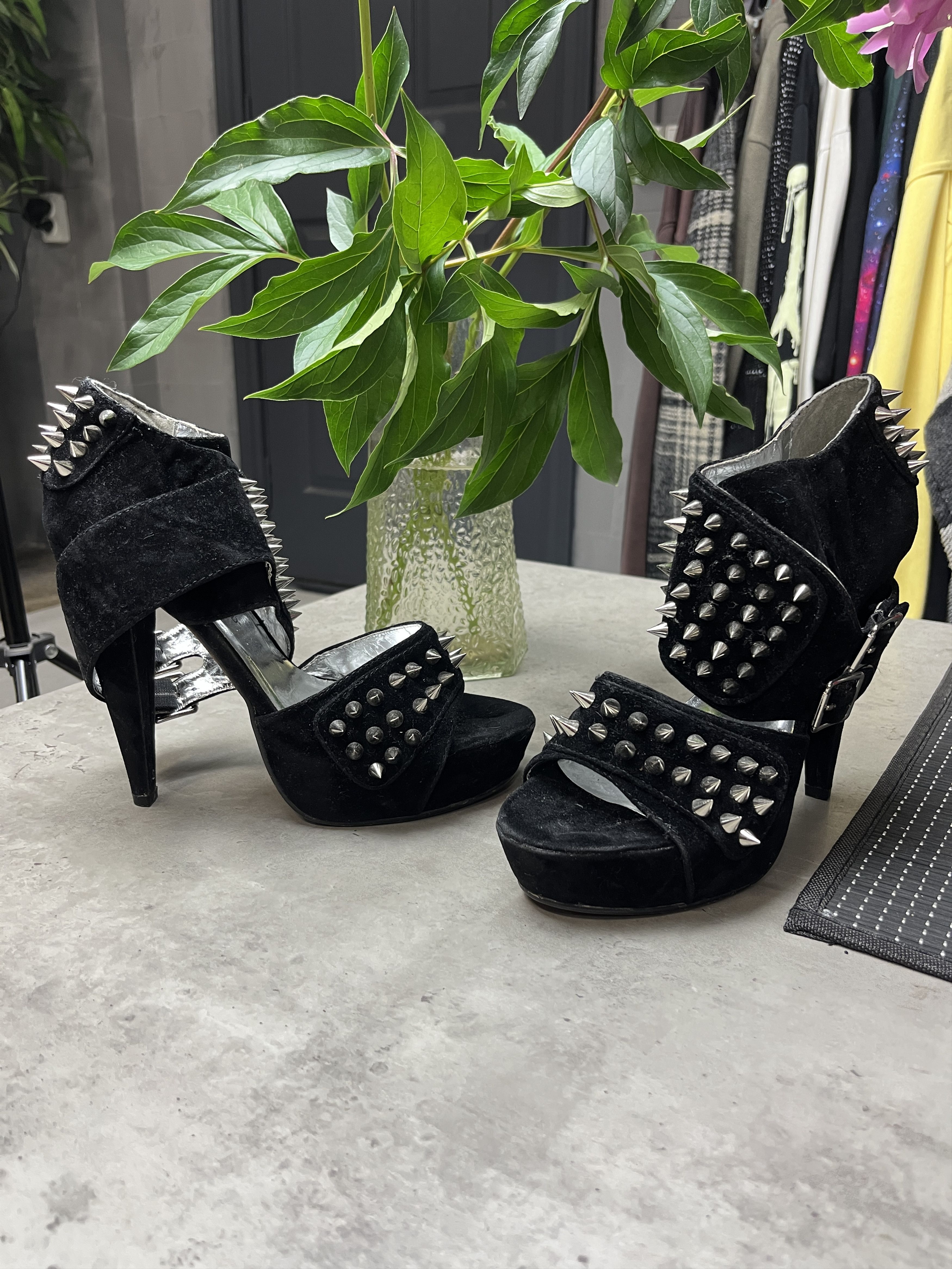 Other 2000s SPIKED SUEDE PLATFORM PEEP TOE HEELS - 5114 Size US 7.5 / IT 37.5 - 2 Thumbnail