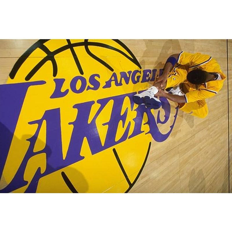 NBA × Starter Los Angeles Lakers 90s STARTER satin bomber XL gold NBA vtg Size US XL / EU 56 / 4 - 3 Thumbnail