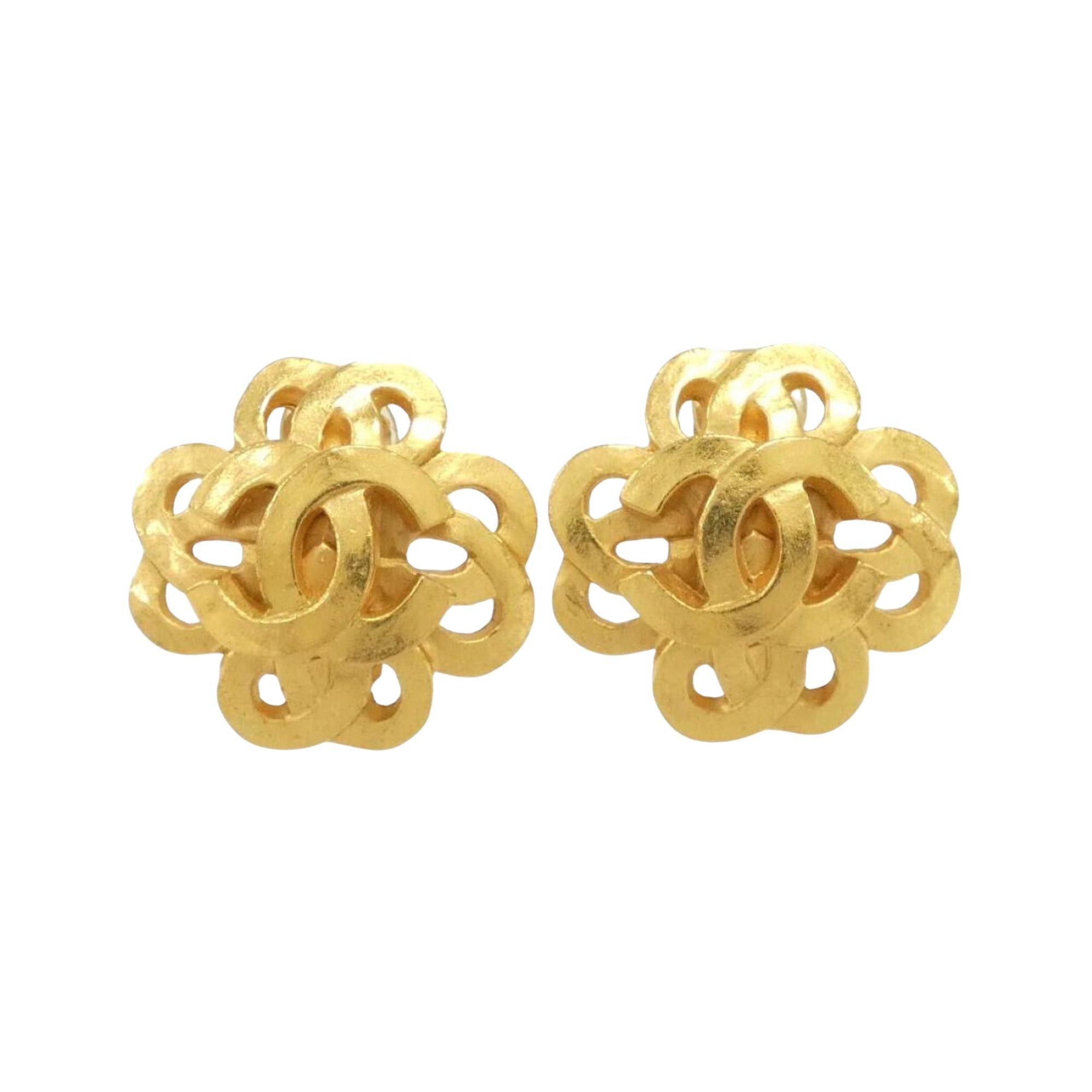 Chanel Chanel Coco Mark earring Size ONE SIZE - 1 Thumbnail