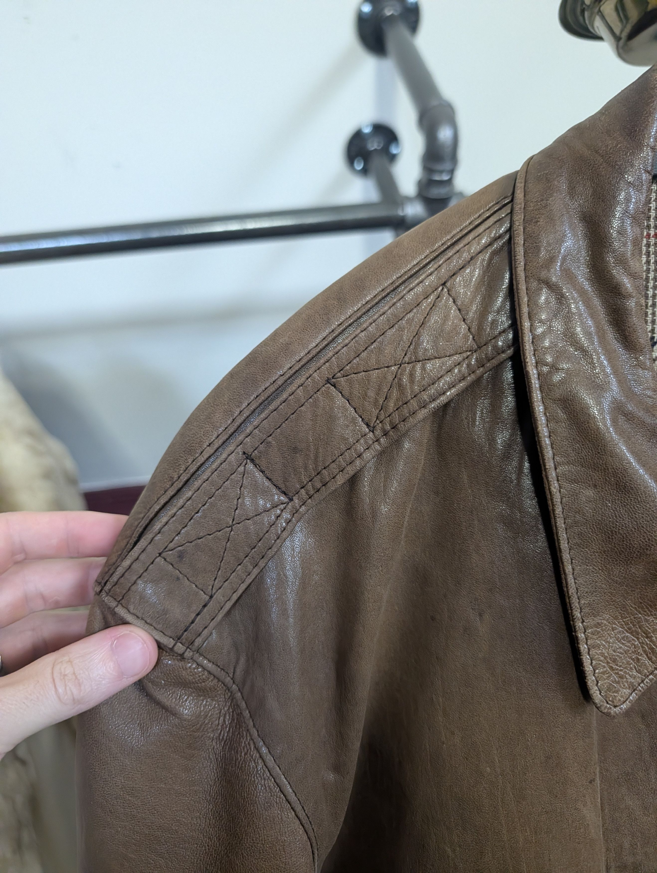 Vintage Rosenthal & Truitt leather A-2 tweed lined bomber jacket Size US XL / EU 56 / 4 - 5 Thumbnail