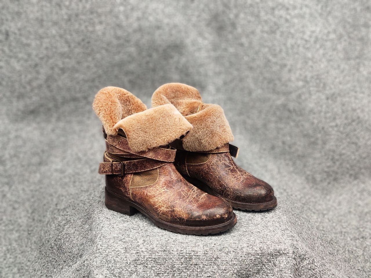 Sendra Sendra handmade design Ankle Brown Leather Womens fur boots Size US 7 / IT 37 - 5 Thumbnail