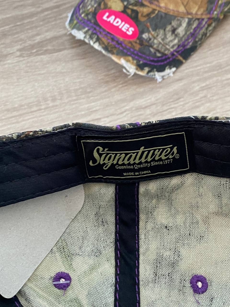 Mossy Oaks × Realtree × Vintage Mossy Oaks Purple Stitch Distressed Cap Realtree Camo Size ONE SIZE - 3 Thumbnail