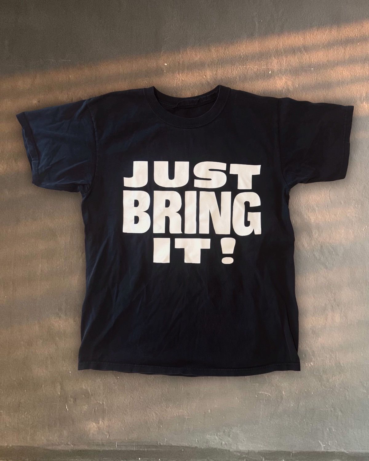 WWF vintage the rock just bring it wrestling 90s dwayne johnson Size US M / EU 48-50 / 2 - 2 Thumbnail