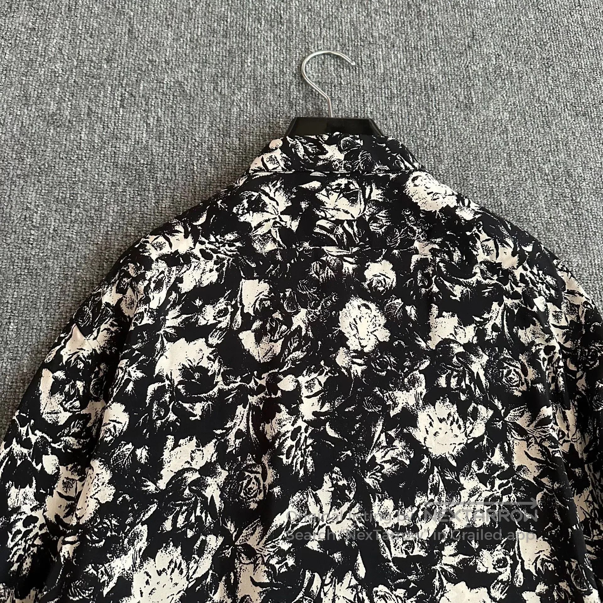 Saint Laurent Paris Saint Laurent French Rose Print Shirt. Size US XXS / EU 40 - 4 Thumbnail