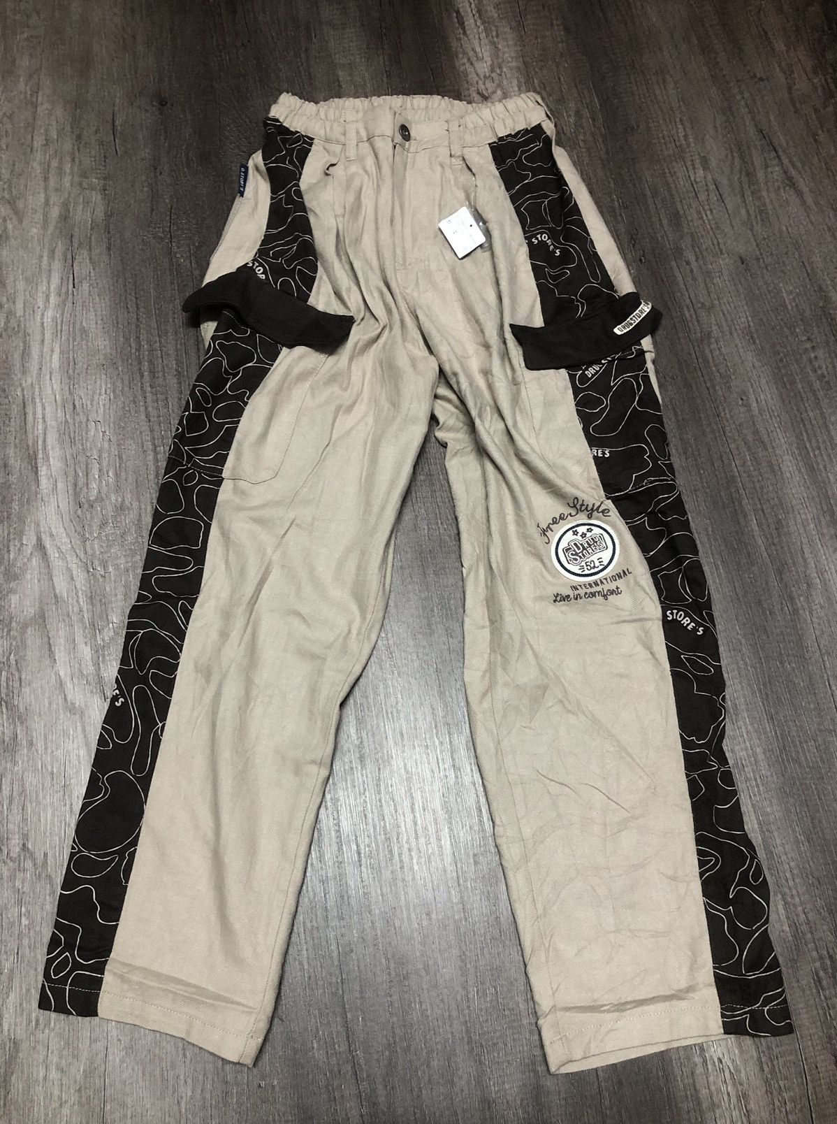 Japanese Brand Drug Store Casual pant Cargo style (Unisex) Size US 30 / EU 46 - 7 Thumbnail