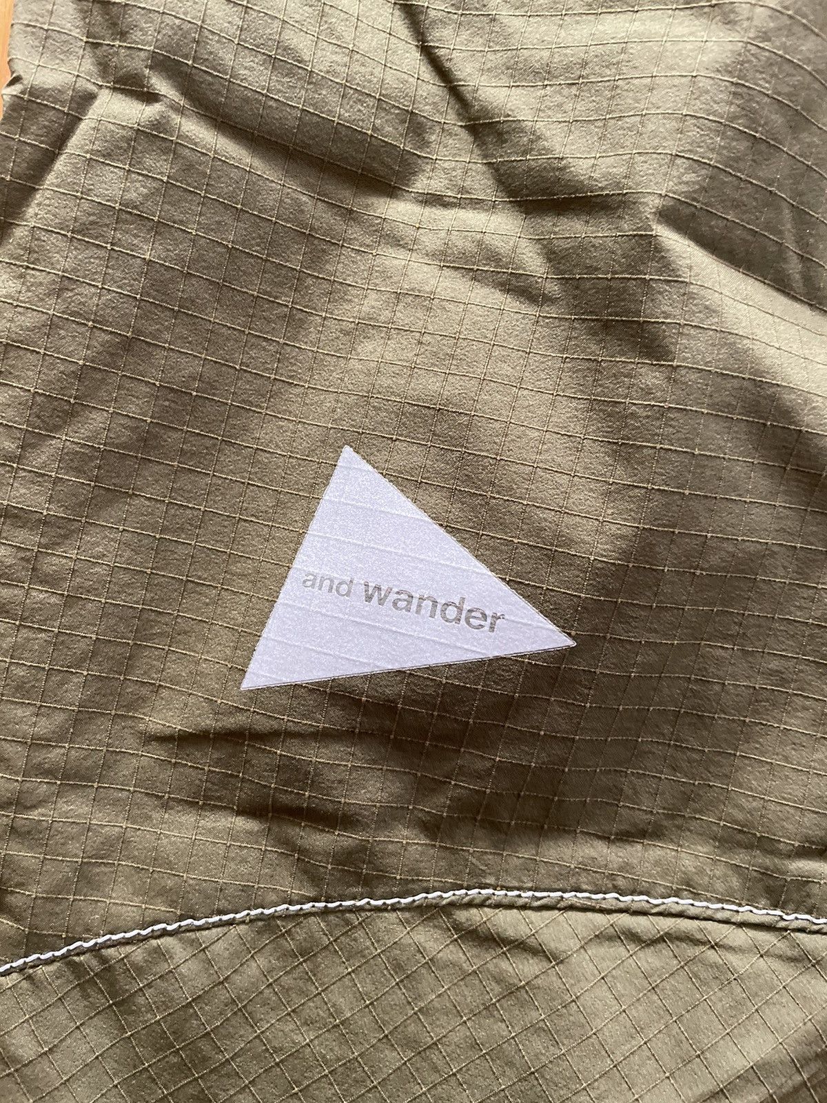 And Wander And Wander Breath Rip Ultralight Ripstop Track Pants Olive Size US 32 / EU 48 - 4 Thumbnail