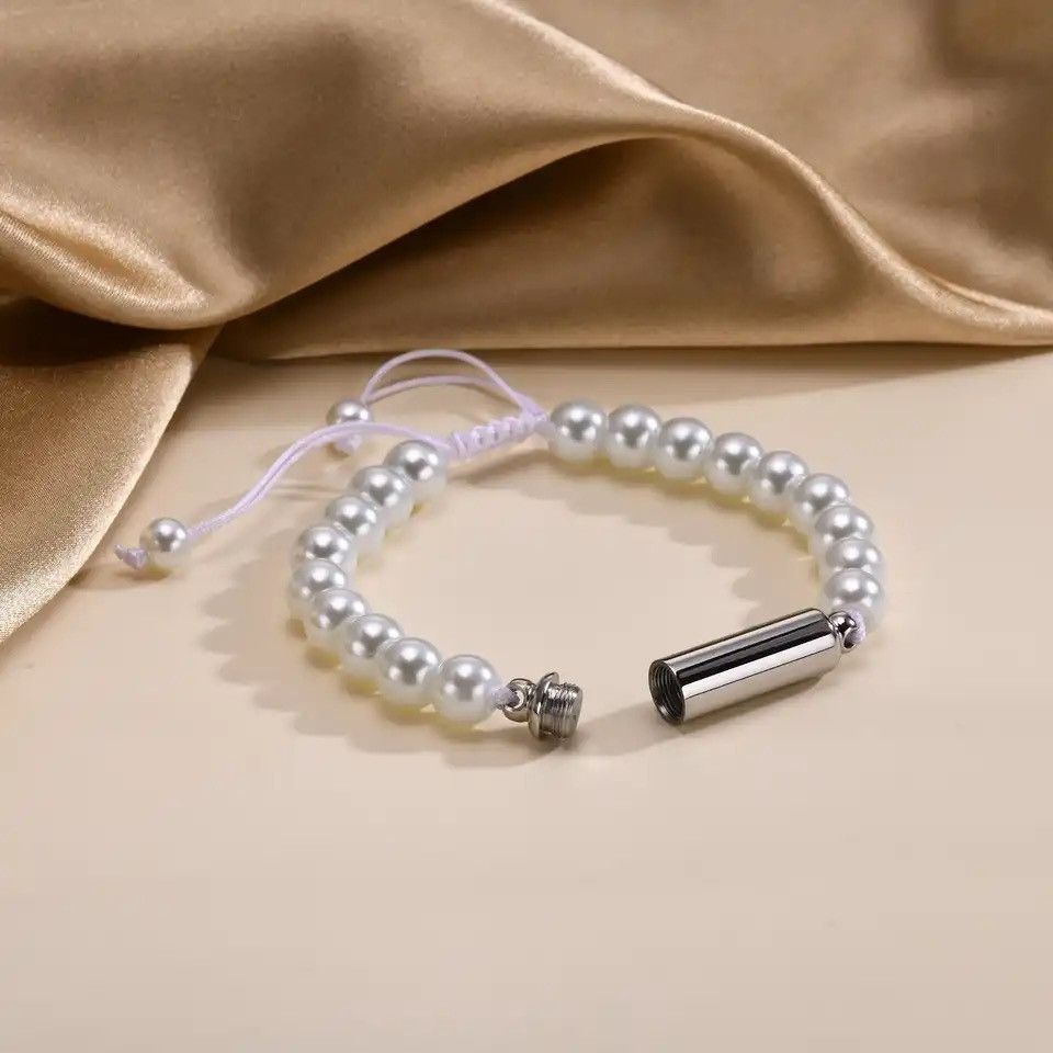 Other 8MM Simulated Pearl Bracelet Size ONE SIZE - 2 Thumbnail
