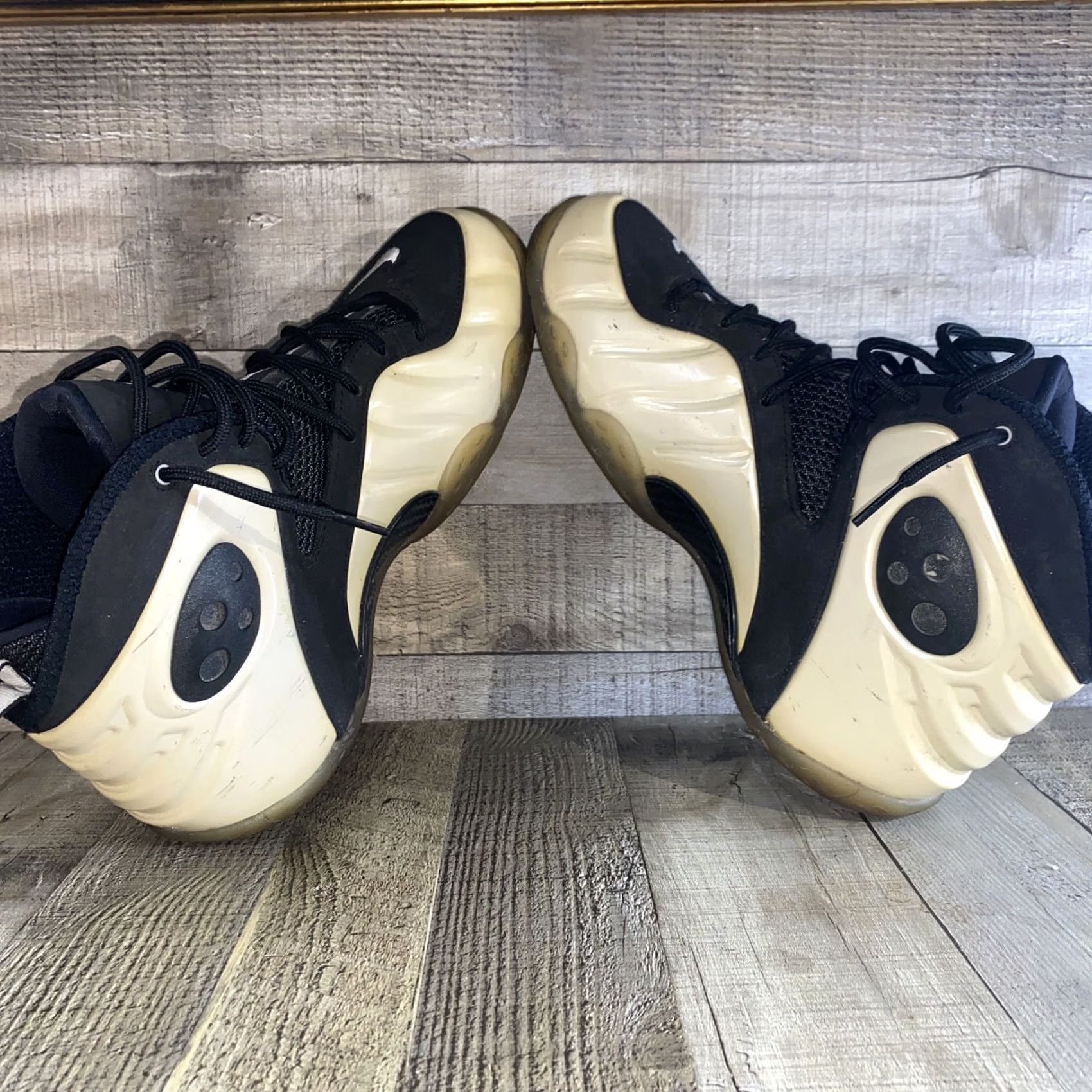 Nike Nike Air Zoom Rookie Penny Posite Men Size 10.5 Pearl White Black 472688-100 Sneakers Men's 2012 2011 Size US 11 / EU 44 - 7 Thumbnail