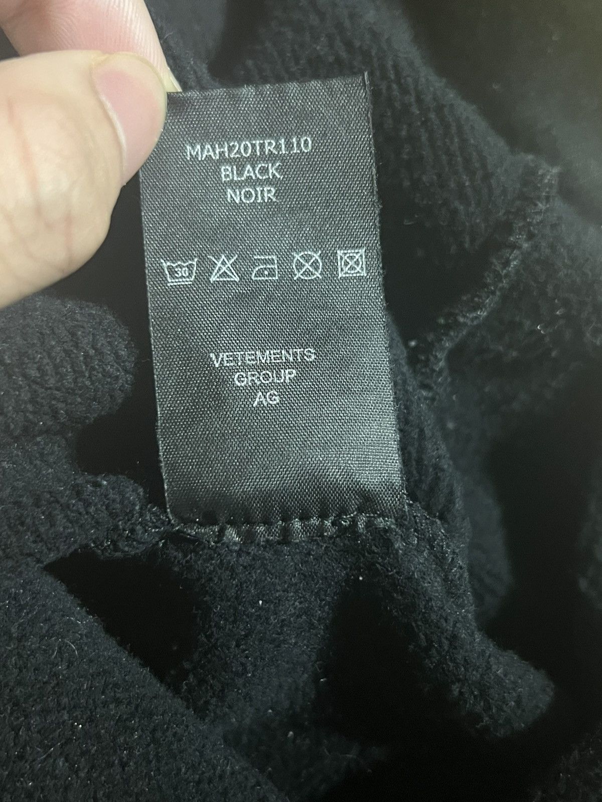 Vetements Vetements AW20 Runway Swine Flu Hoodie Size US S / EU 44-46 / 1 - 11 Thumbnail