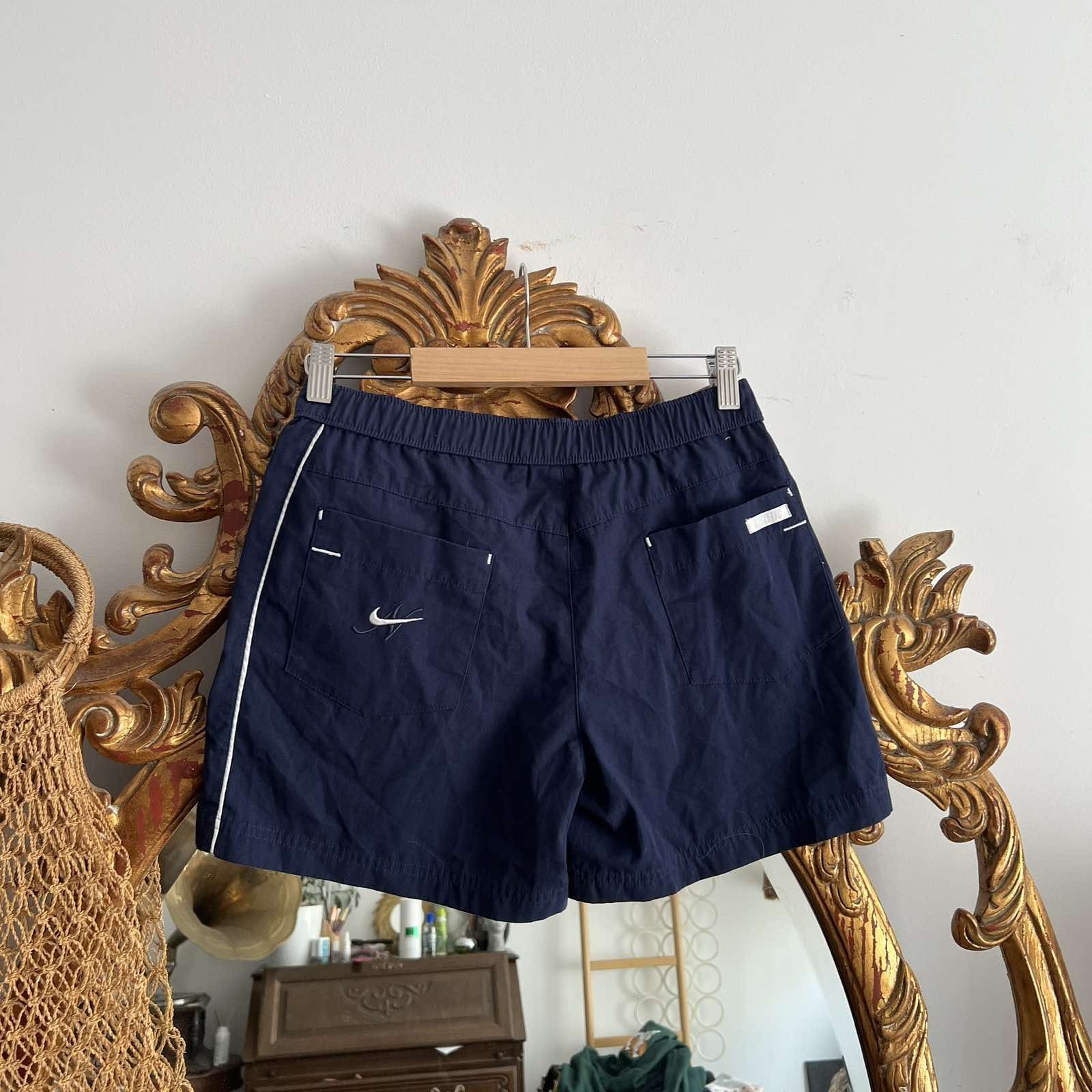 Nike Vintage Y2K Nike Shorts Blue Tag Sz S Size 28" / US 6 / IT 42 - 2 Thumbnail