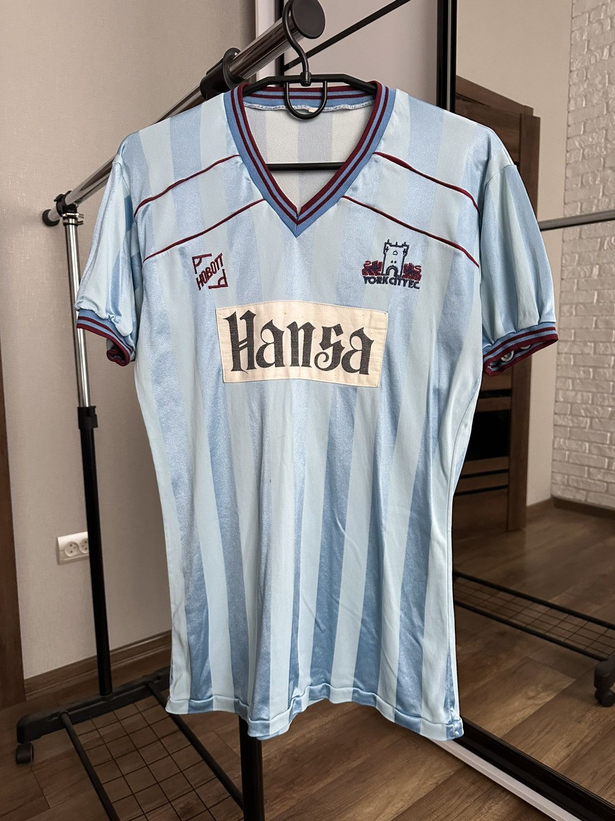 Vintage 1983/1985 York City Hobott Vintage Soccer Jersey Match Worn Size US M / EU 48-50 / 2 - 1 Thumbnail