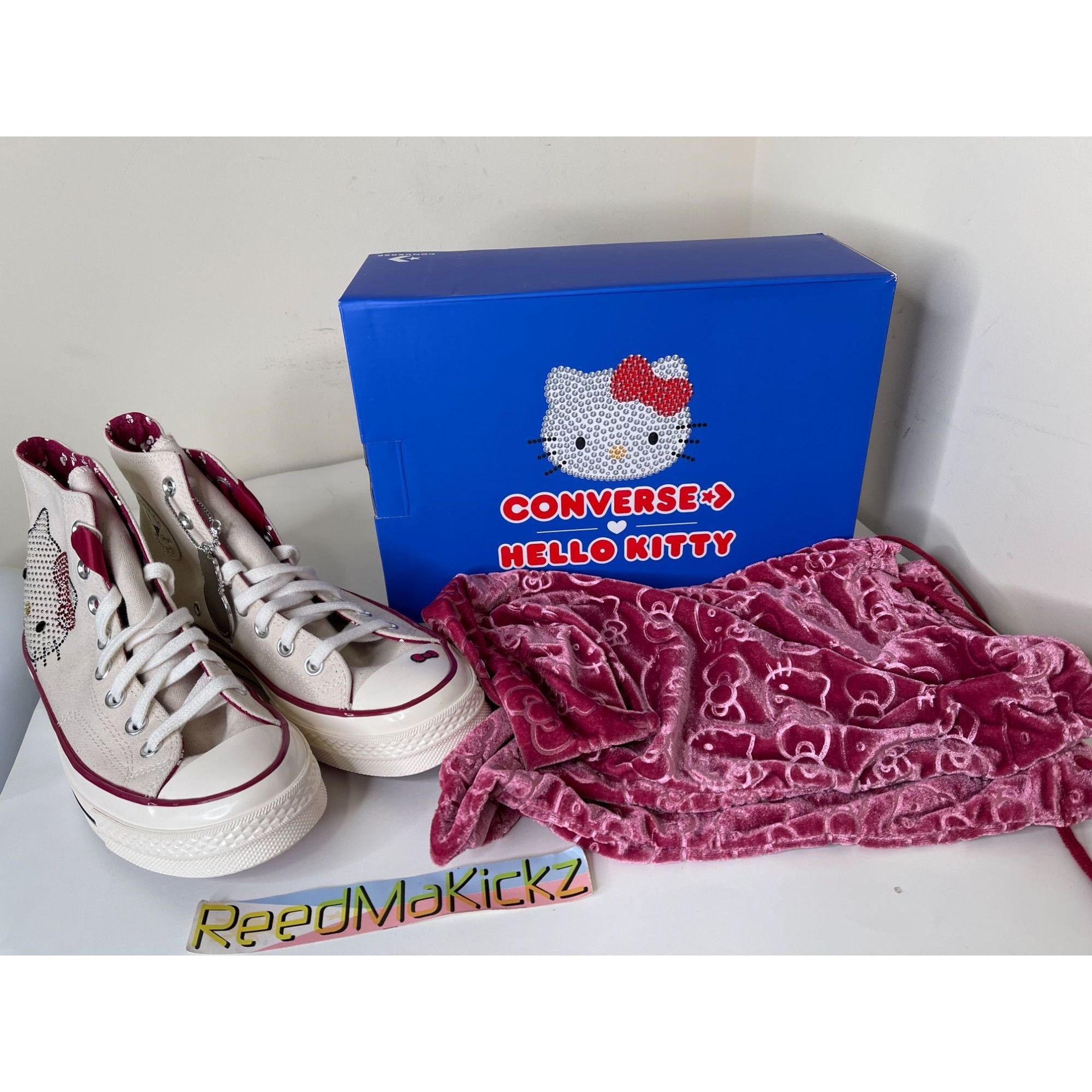 Converse Converse Hello Kitty Swarovski Chuck 70 WOMENS 5US Size US 5 / IT 35 - 9 Thumbnail