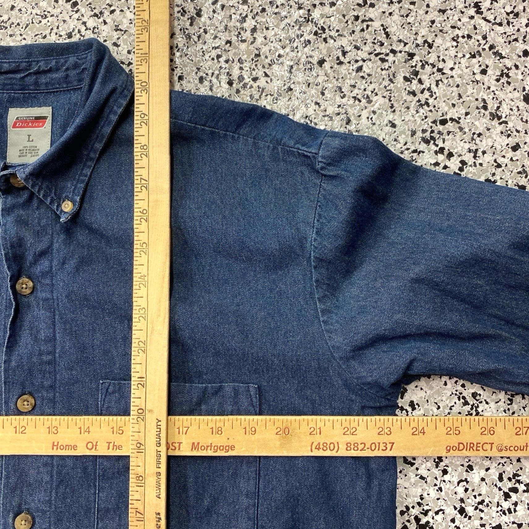 Dickies Dickies Men Button Down Denim Long Sleeve Shirt Size L Blue 100% Cotton VTG Y2K Size US L / EU 52-54 / 3 - 3 Thumbnail