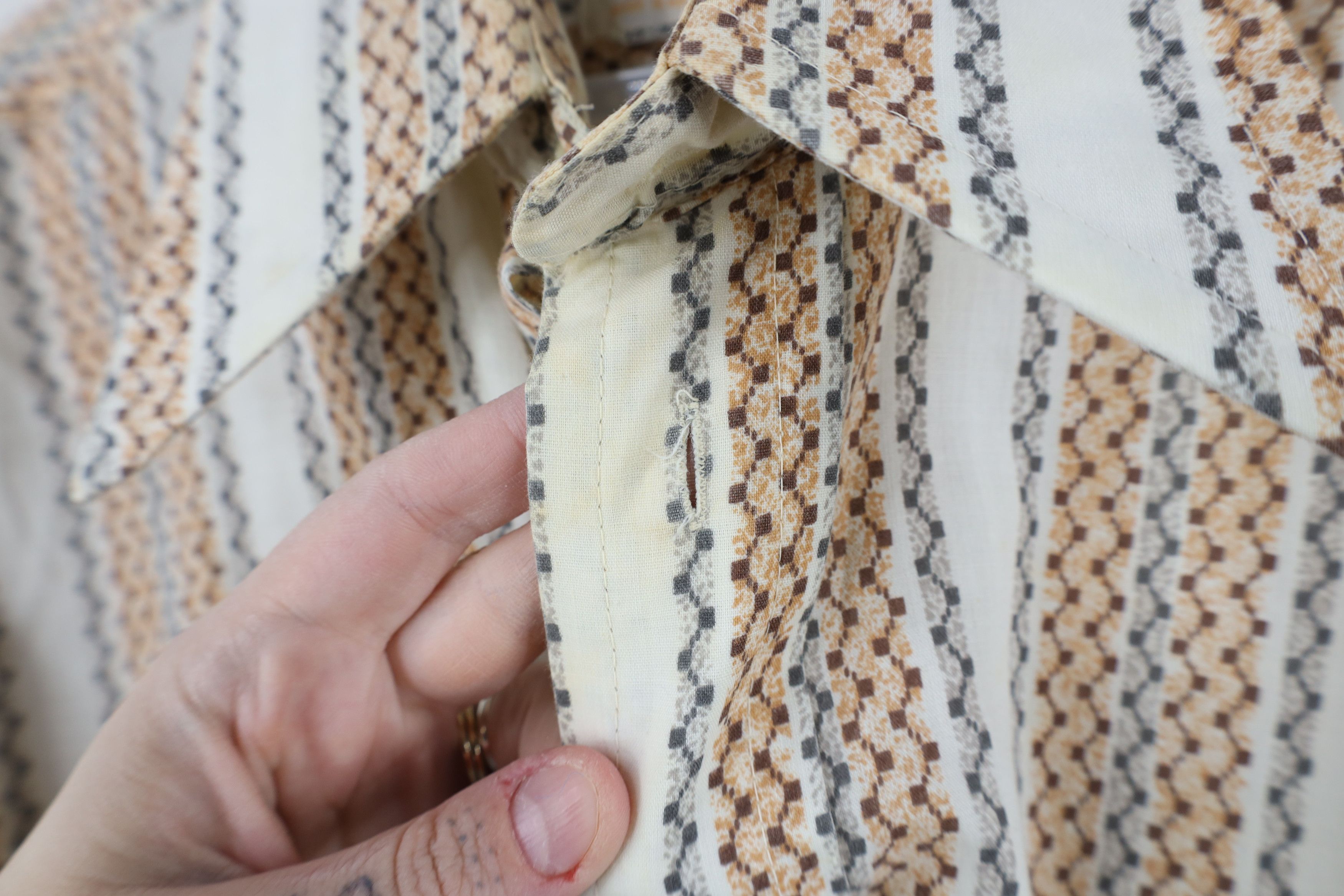 Vintage Vintage 60s 70s Streetwear Modern MCM Collared Button Shirt Size US M / EU 48-50 / 2 - 9 Thumbnail