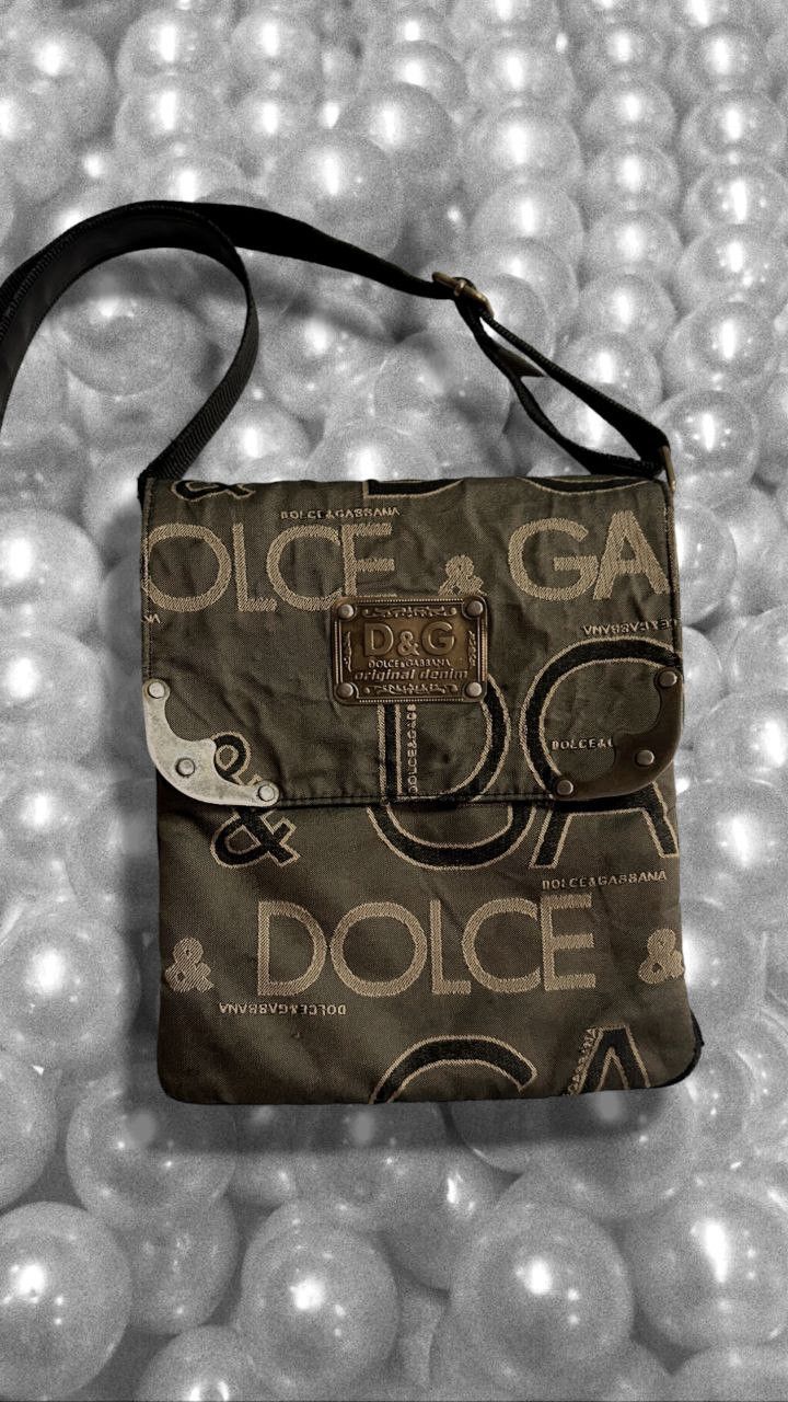Designer × Dolce & Gabbana × Vintage RARE Dolce & Gabbana Style Crossbody Monogram Messenger Size ONE SIZE - 2 Thumbnail