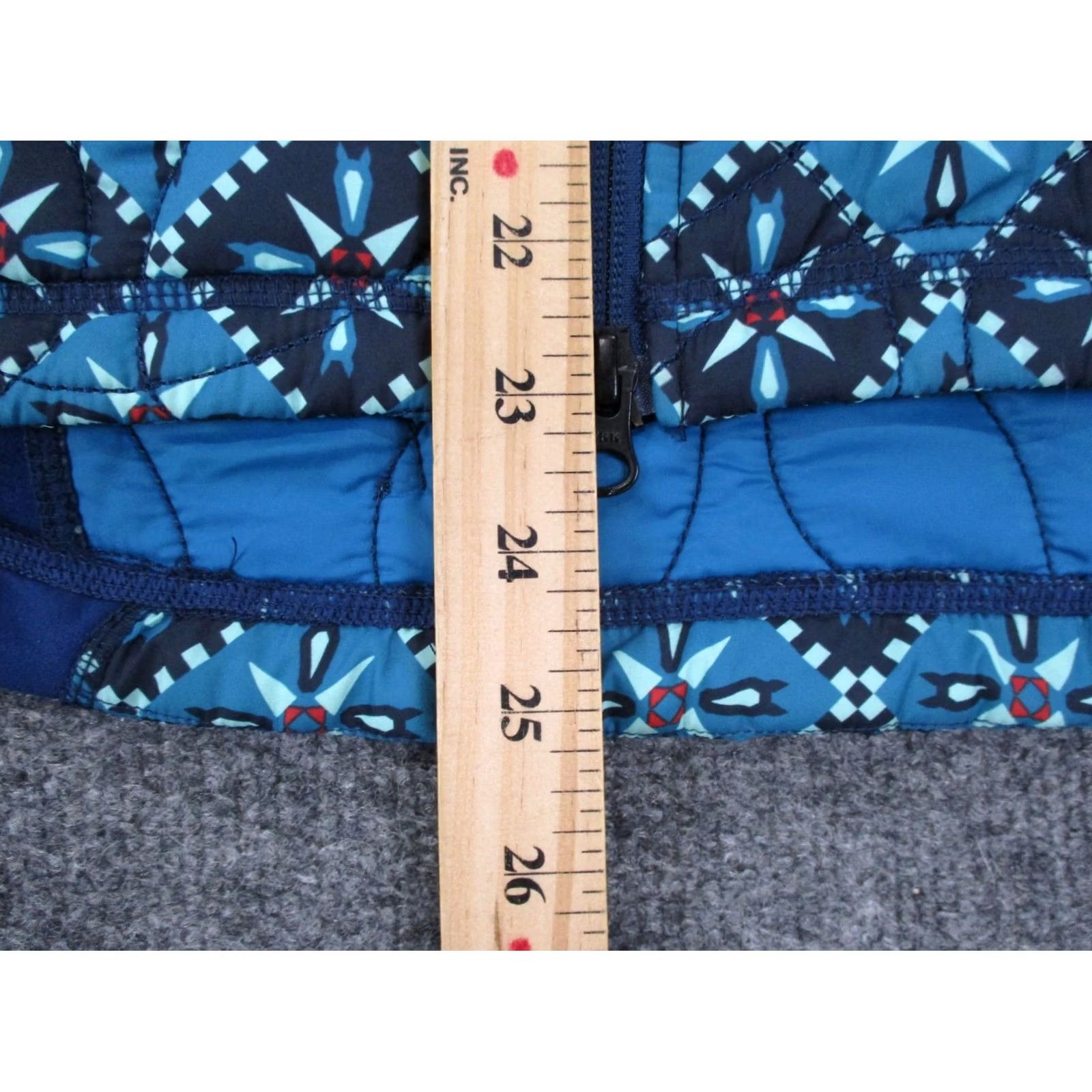 Patagonia Patagonia Jacket Womens M Blue Windbreaker Outdoor Fl/ Floral Full Zip Pockets Lightweight Thermal Windproof Regular Casual Travel Size M / US 6-8 / IT 42-44 - 4 Thumbnail