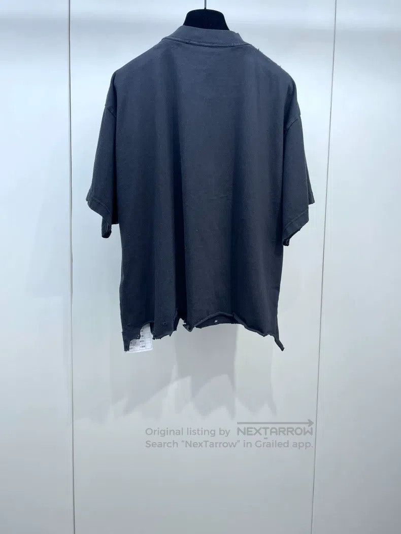 Balenciaga Balenciaga Bestseller Blue Ring Letter Short Sleeve T-Shir Size US S / EU 44-46 / 1 - 2 Thumbnail