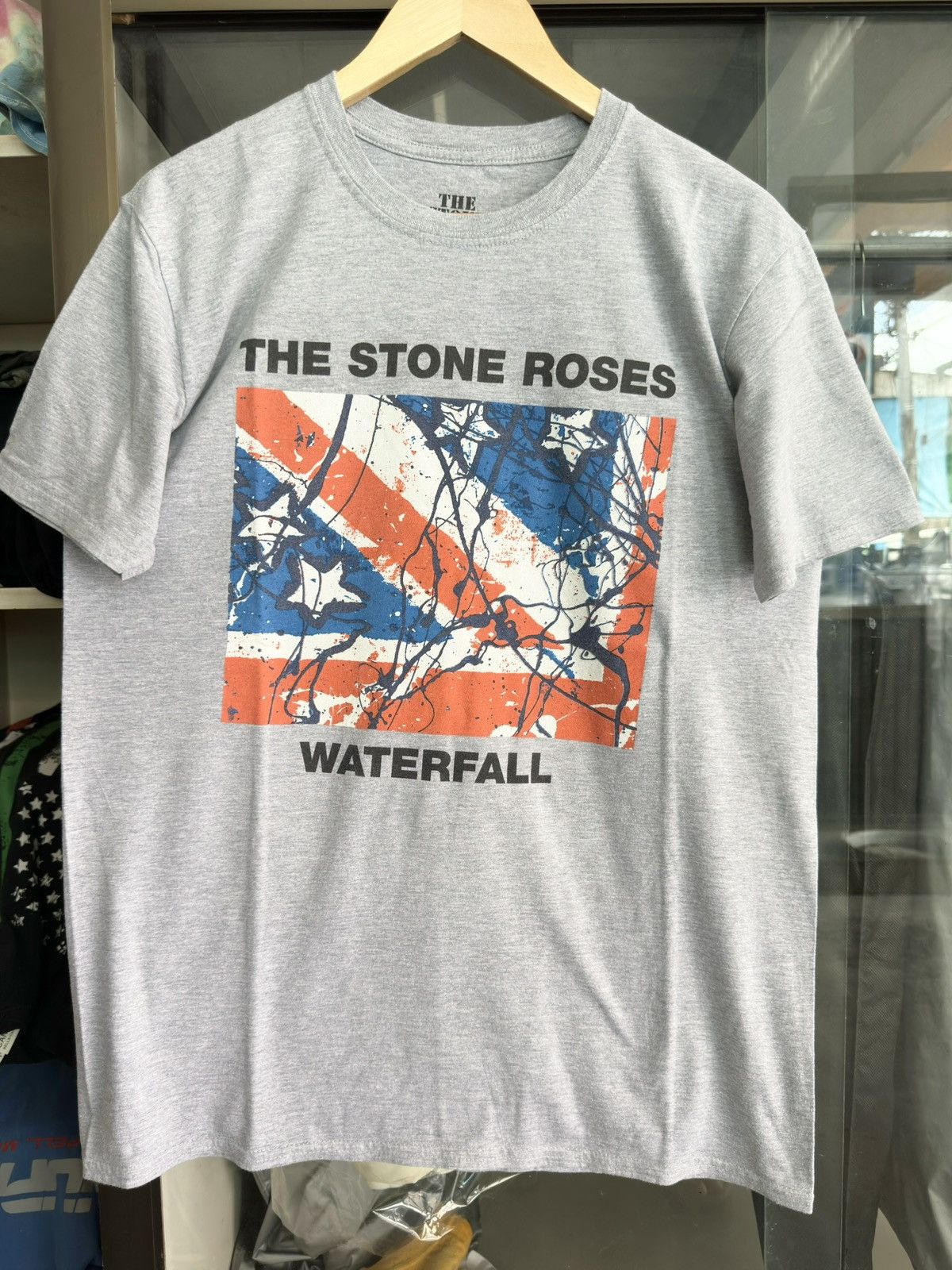 Band Tees The Stone Roses Waterfall T Shirt Size US L / EU 52-54 / 3 - 1 Thumbnail