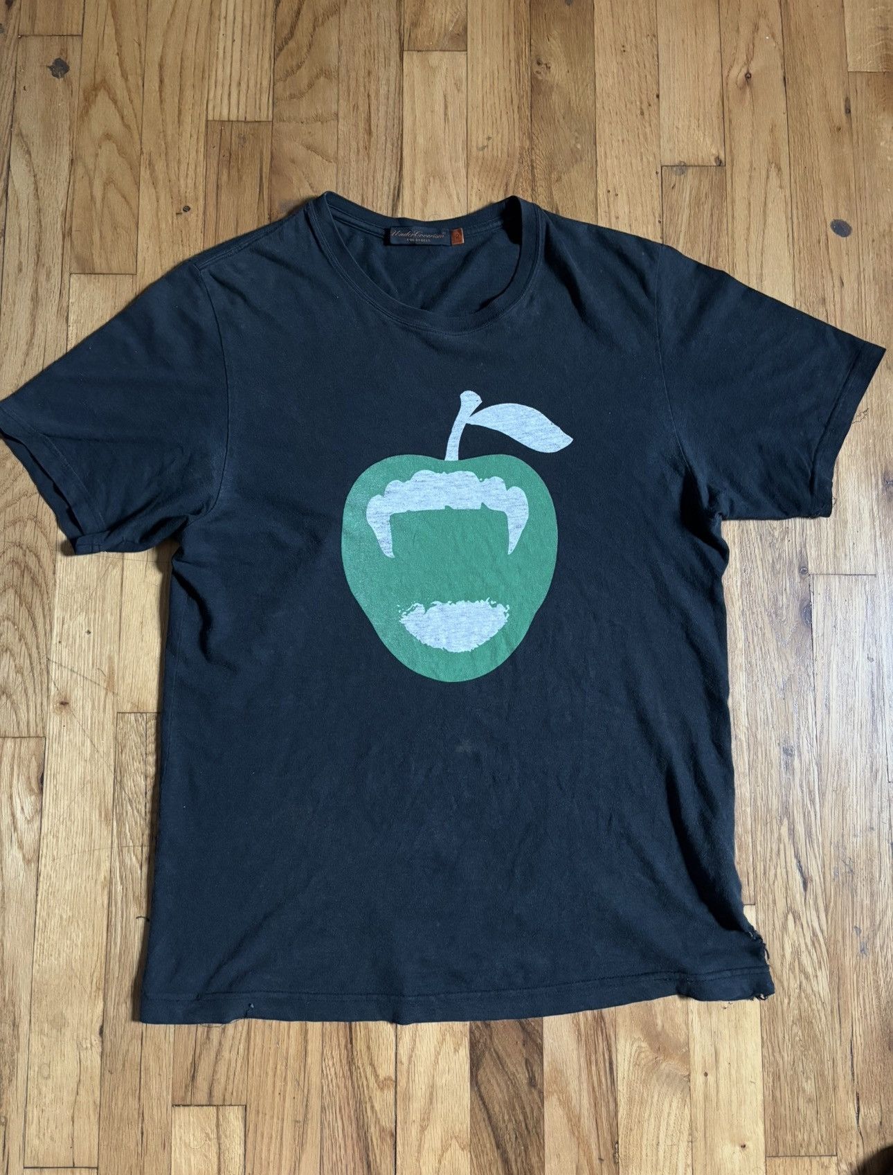 Japanese Brand × Undercover 2007 Undercover Vampire Apple Fang T