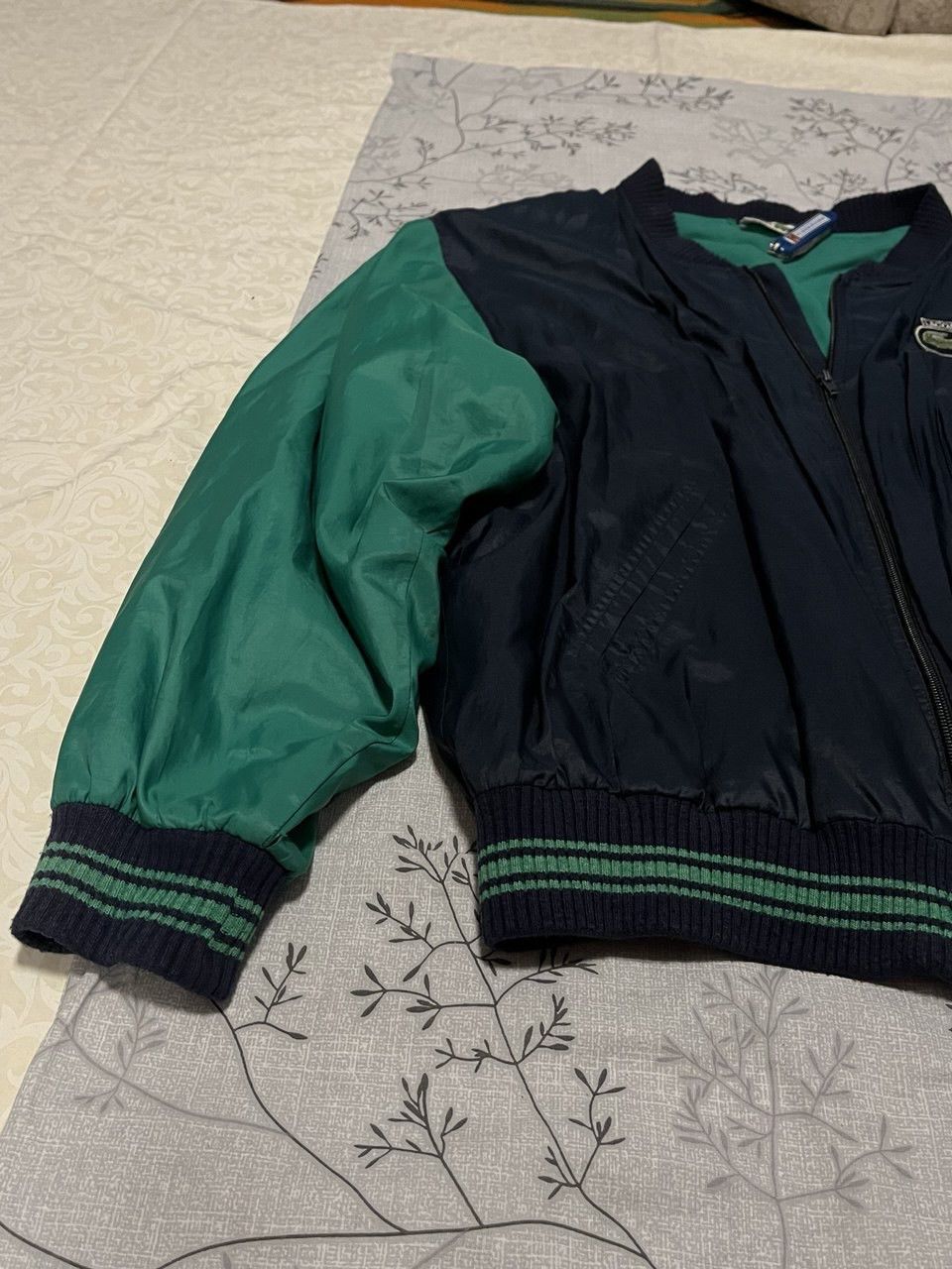 Lacoste Vintage Lacoste Club Light Bomber Jacket Style 90s Size US XL / EU 56 / 4 - 2 Thumbnail