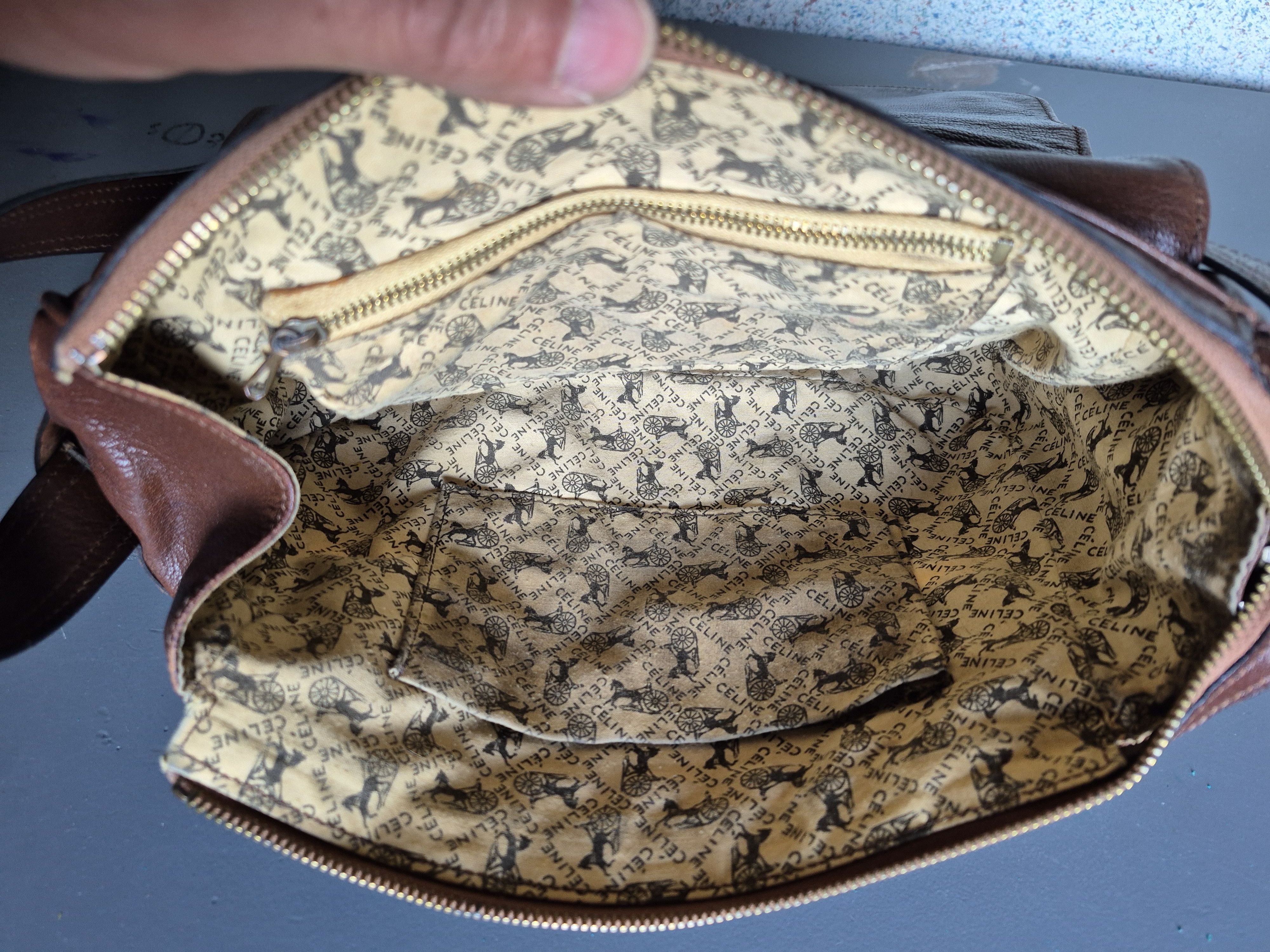 Celine Rare Vintage Celine saddle bag shoulder bag Size ONE SIZE - 14 Thumbnail