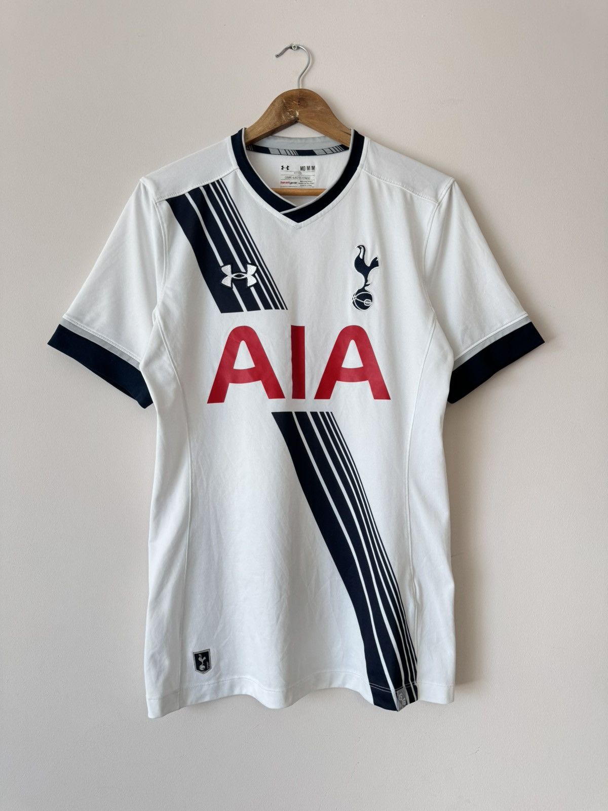 Under Armour Tottenham Hotspur 2015-2016 Home Soccer Jersey Football Kit Size US M / EU 48-50 / 2 - 1 Thumbnail