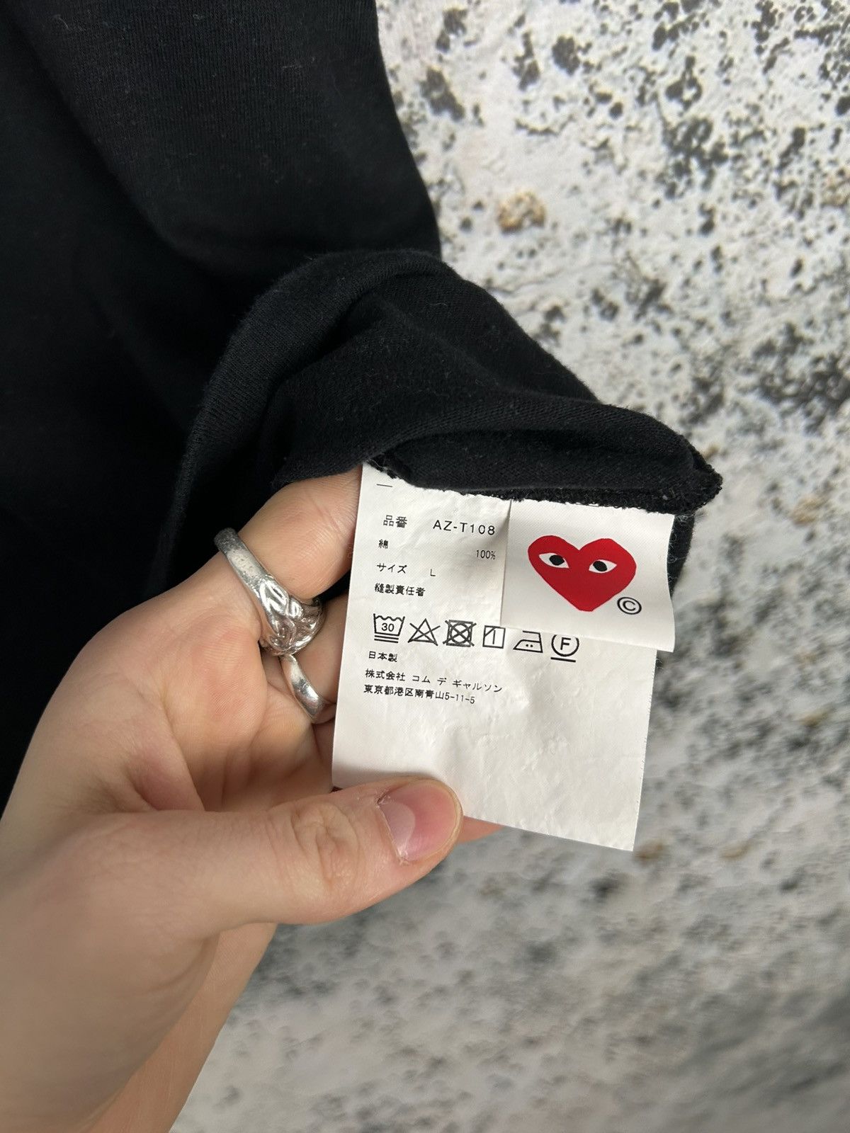 Comme des Garcons PLAY CDG Comme Des Garcons Play Black Tee Heart Streetwear Japan Size US L / EU 52-54 / 3 - 5 Thumbnail