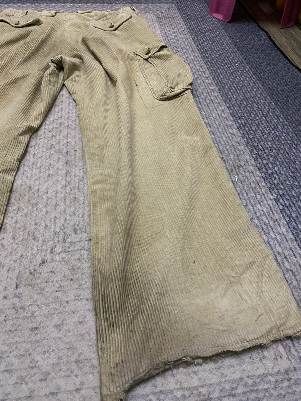 Johnbull JOHNBULL RIPPED FLARED CARGO CORDUROY PANT Size US 33 - 7 Thumbnail