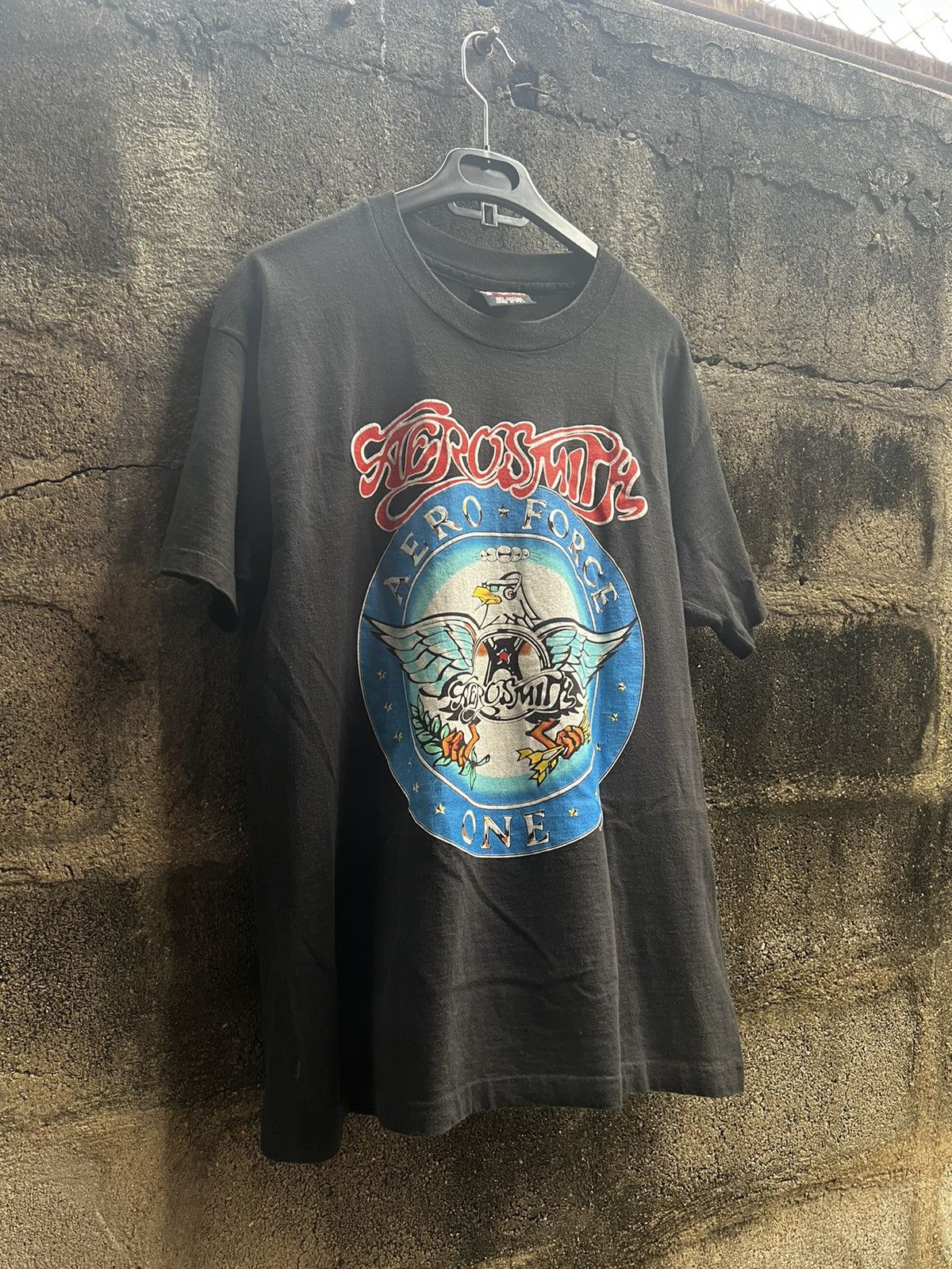Vintage Aerosmith shirt 90s Size US M / EU 48-50 / 2 - 2 Thumbnail