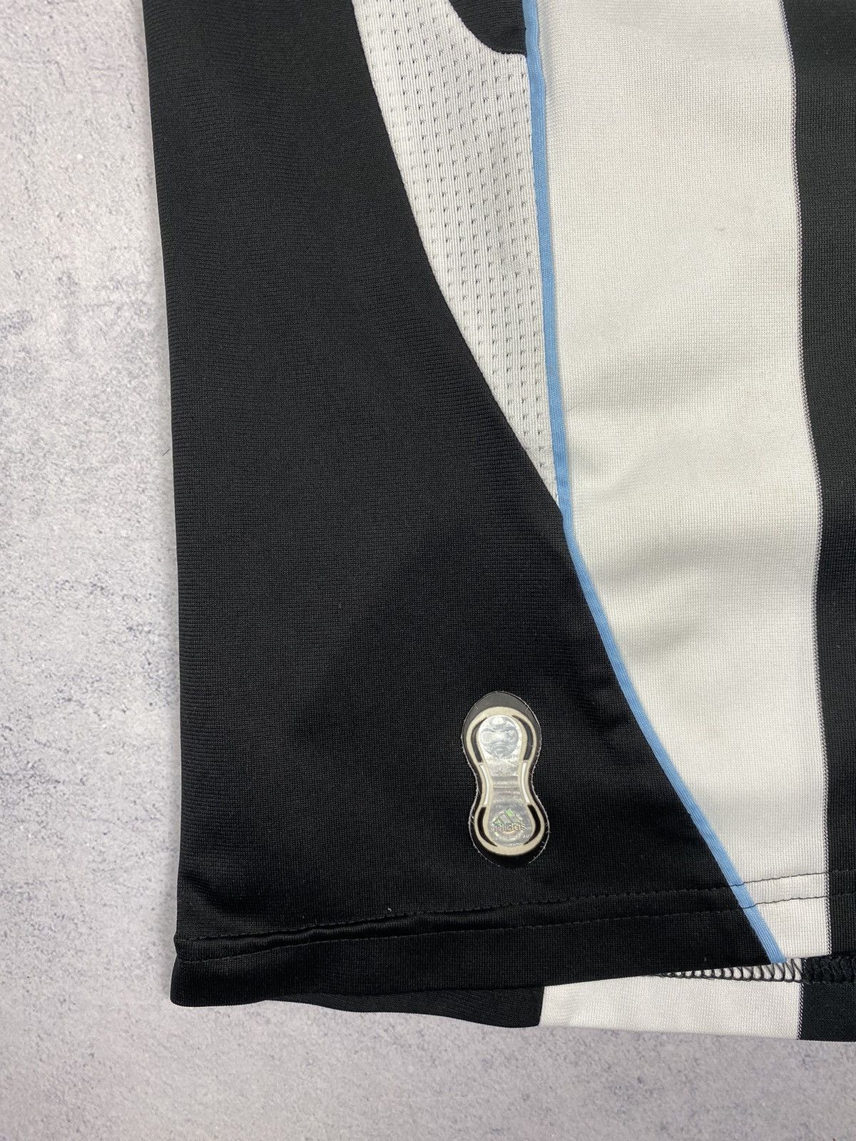 Adidas Adidas NEWCASTLE UNITED 2007 2008 2009 HOME SOCCER JERSEY Size US M / EU 48-50 / 2 - 9 Thumbnail