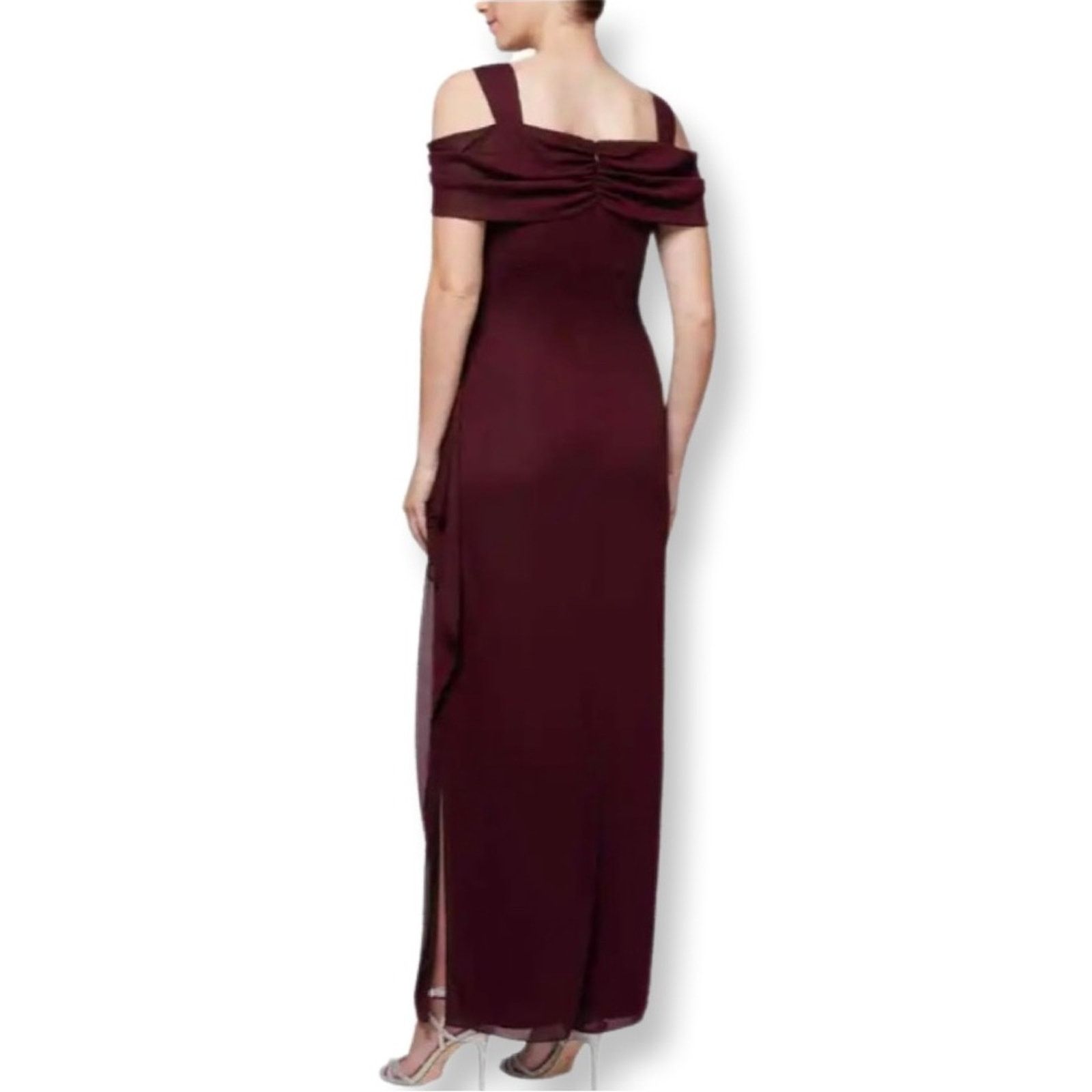 Alex Evenings Alex Evenings Cold Shoulder Cap Sleeve Side Brooch Gown Size XL / US 12-14 / IT 48-50 - 2 Thumbnail