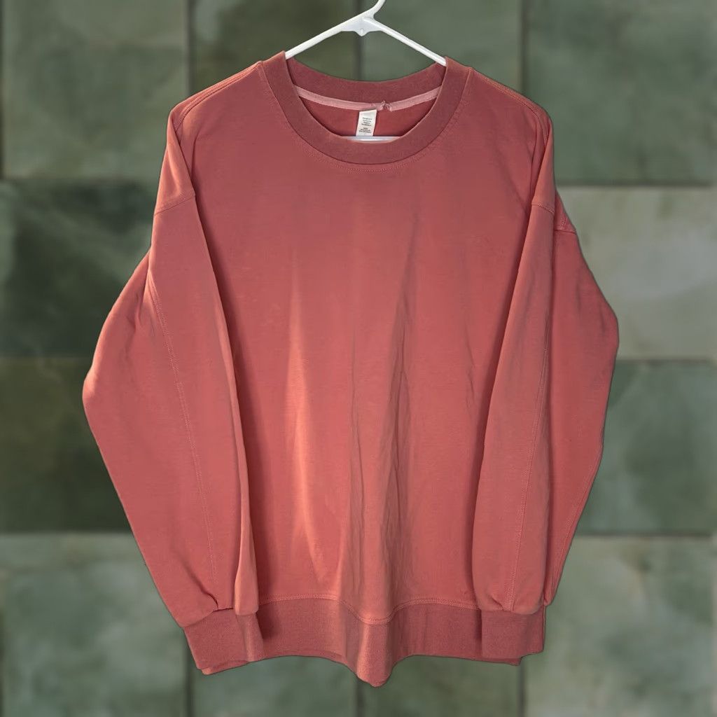 Lululemon Lululemon Sweatshirt Crew Neck Pink Women’s Size 6 Oversized Pullover Activewear Casual Shirt Womens Size M / US 6-8 / IT 42-44 - 1 Thumbnail