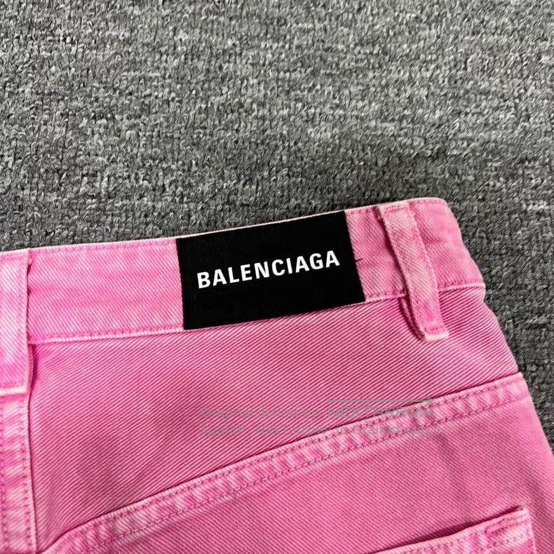 Balenciaga Balenciaga Pink Washed Distressed Denim Shorts Size 35" - 5 Thumbnail