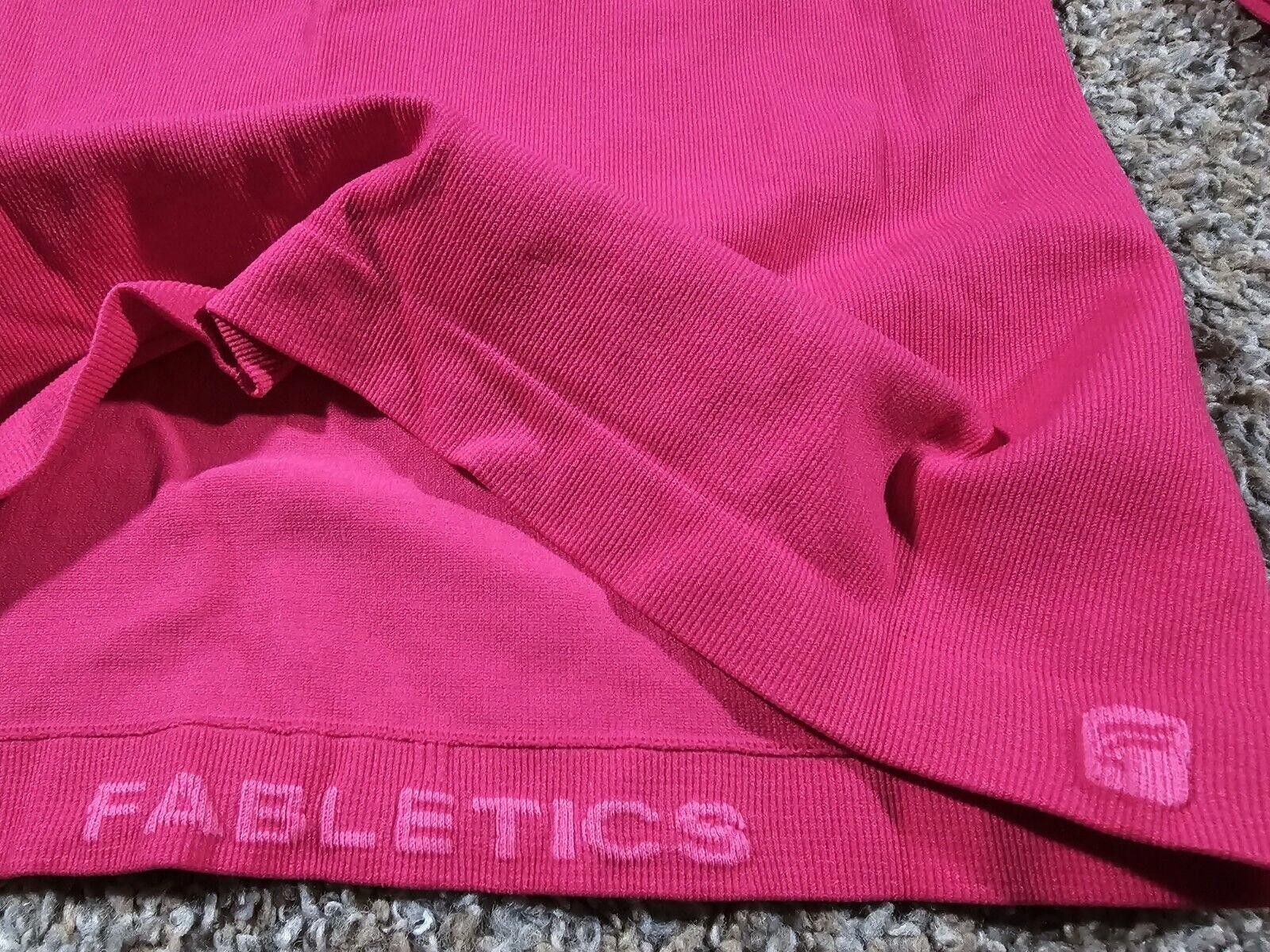 Fabletics Fabletics womens doiley sleeve pink top SEE MEASUREMENTS Size M / US 6-8 / IT 42-44 - 2 Thumbnail