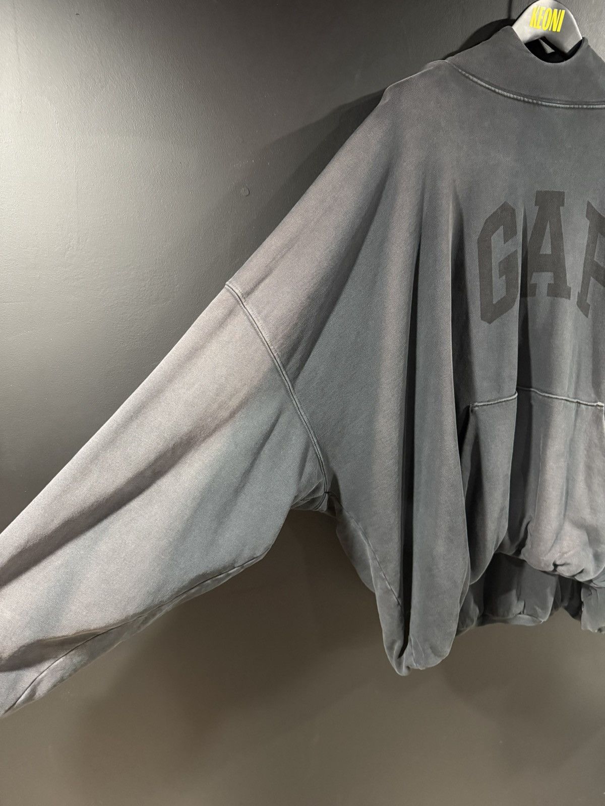 Balenciaga × Gap × Yeezy Yeezy Gap Kanye West Balenciaga Dove Washed Black Hoodie XXL Size US XXL / EU 58 / 5 - 3 Thumbnail