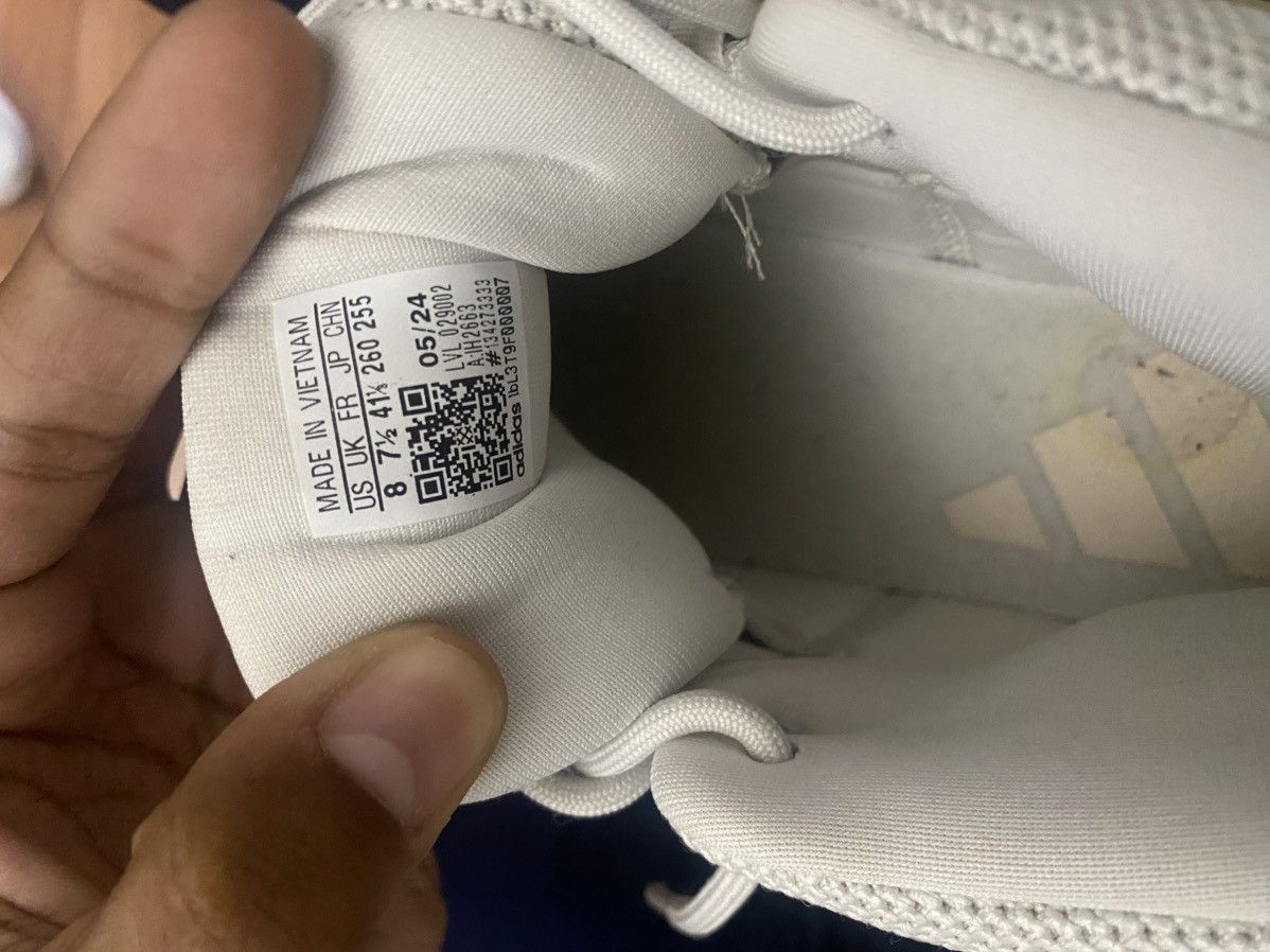 Adidas adidas Size US 8 / EU 41 - 6 Thumbnail