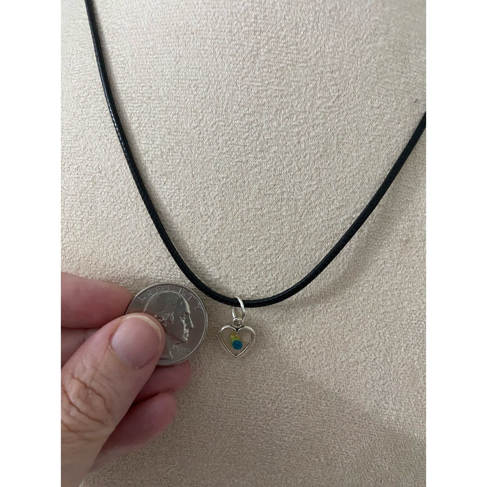 Handmade clear heart pendant necklace Size ONE SIZE - 3 Thumbnail