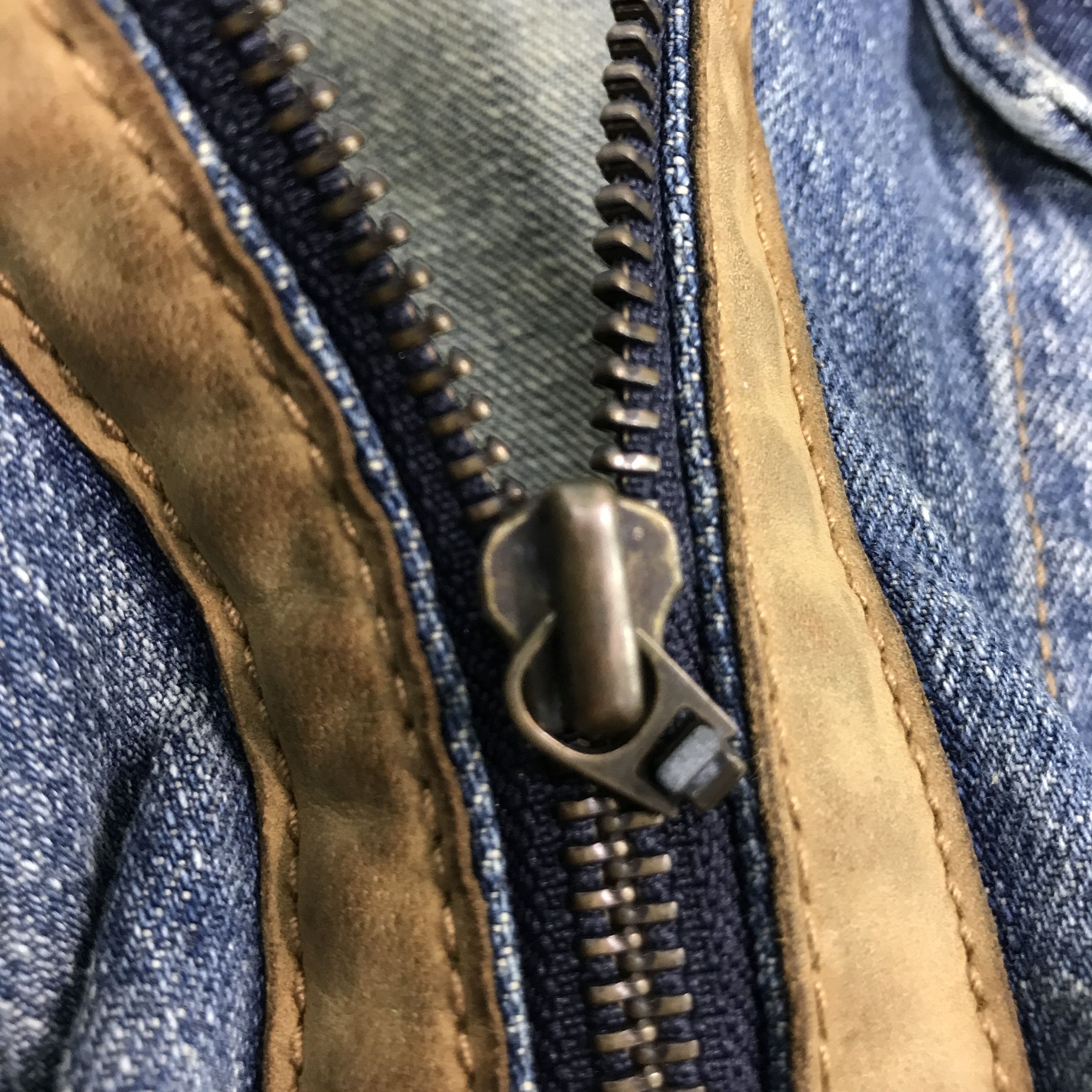 Japanese Brand urbancraft Japan Distressed Leather Denim jacket Size US L / EU 52-54 / 3 - 8 Thumbnail