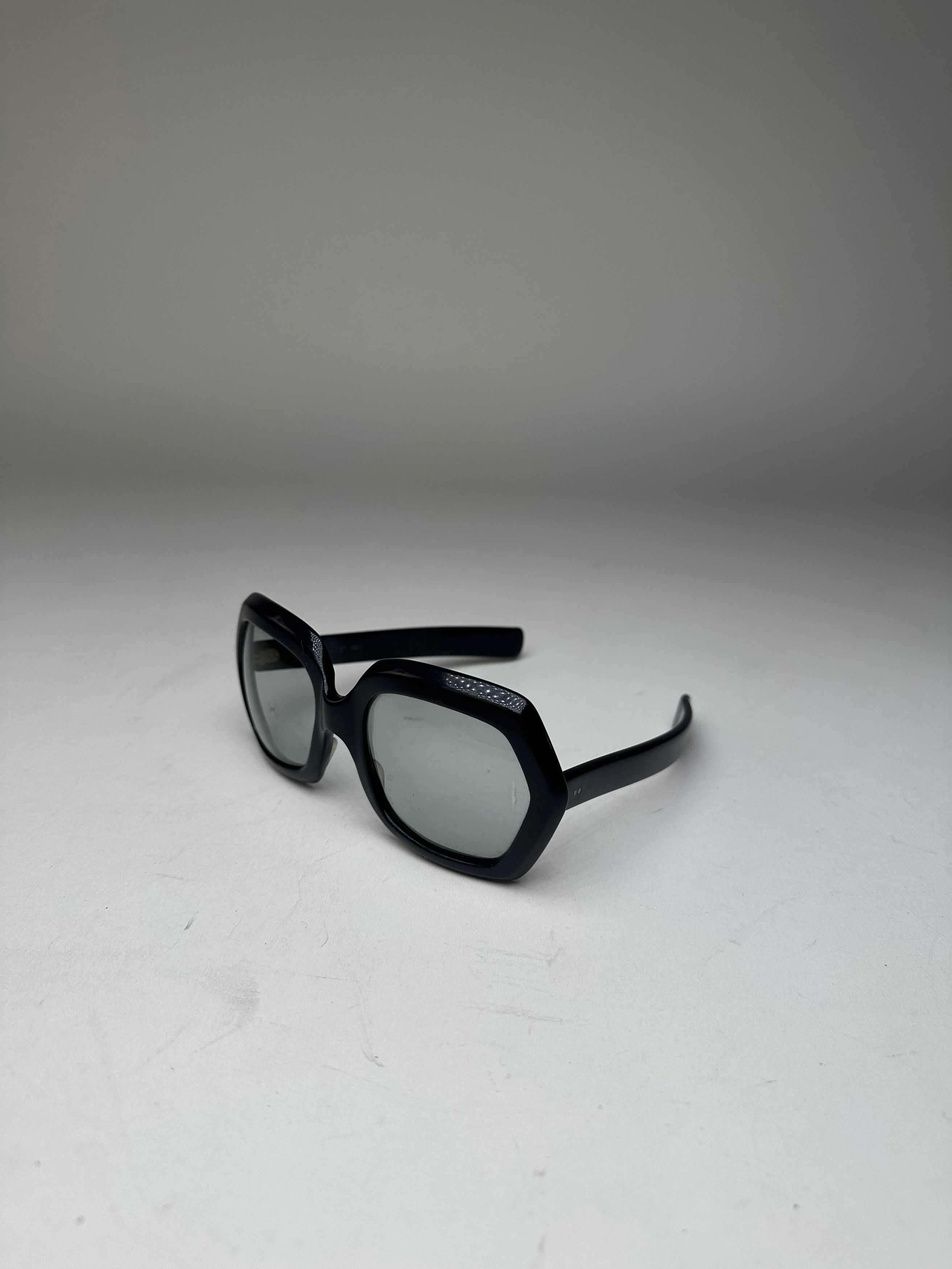 Givenchy Vintage Oberd Sunglasses Black Blue Size ONE SIZE - 1 Thumbnail
